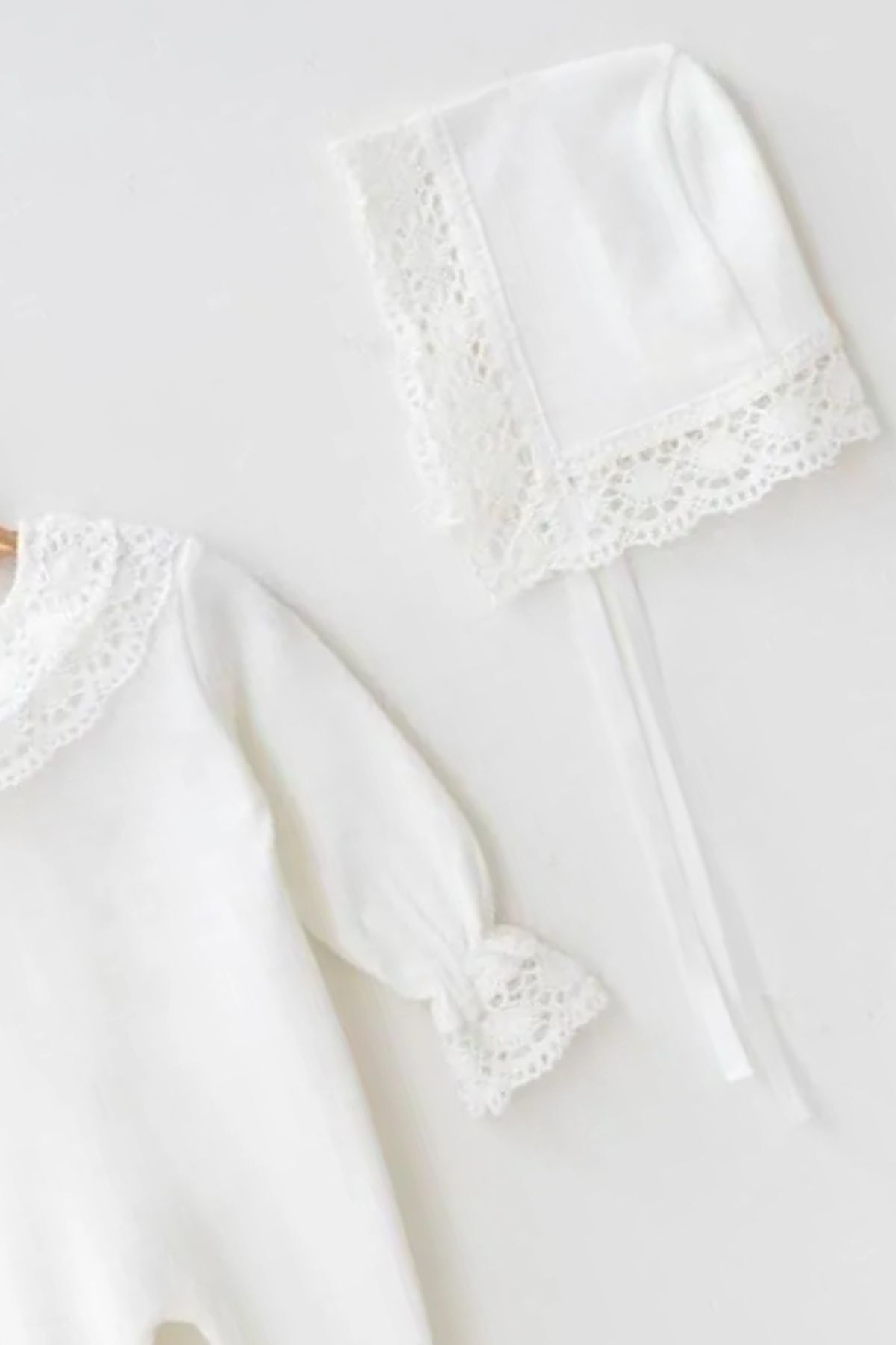 Minytrendy Kız Bebek Isimli Yenidoğan Tulum Fistolu Şapka Hastane Çıkışı Mevlüt Kıyafeti Bebek Hediyelik-beyaz fotoğrafı 2 (önizleme)