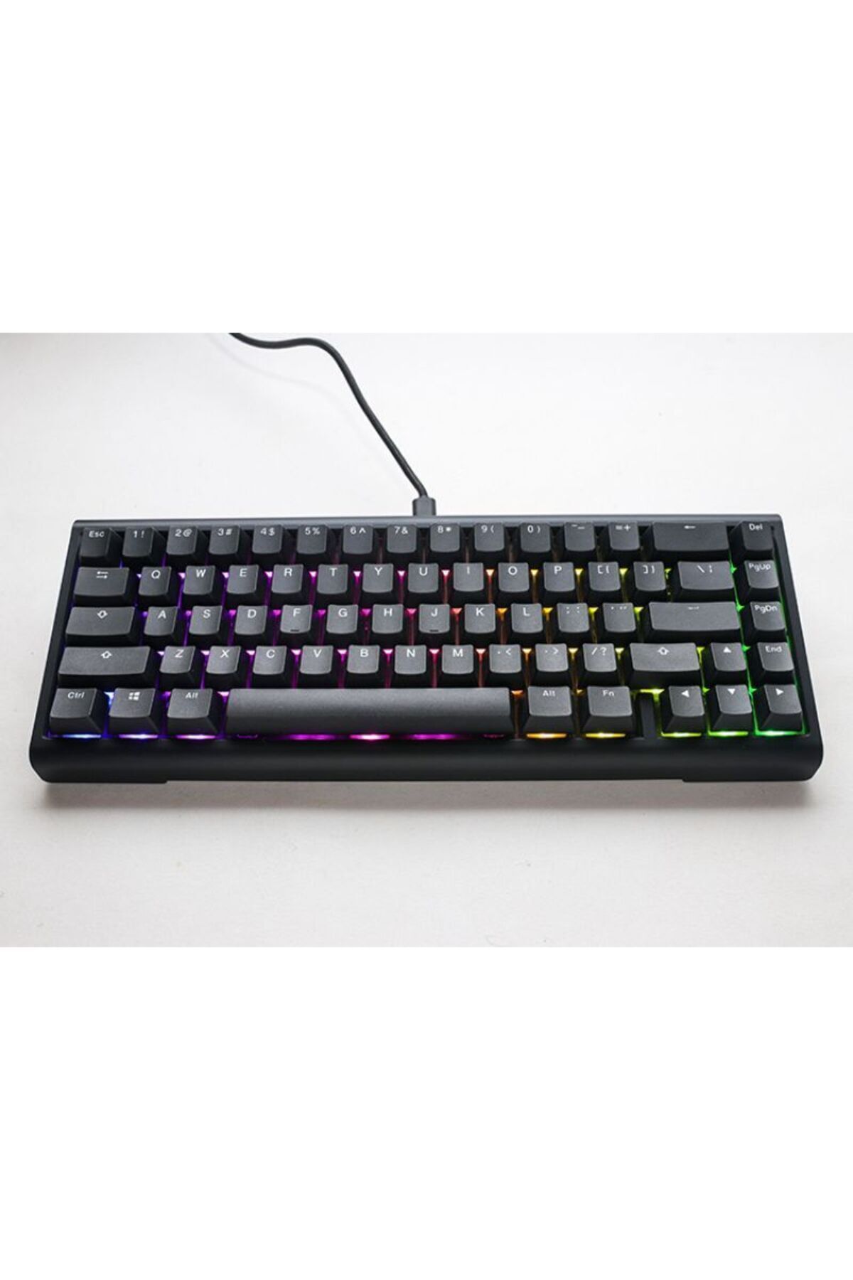 Ducky-Tinker 65 Prebuilt Ar Layout SF 65% Cherry Red Key Arabic And Us Black Gaming Keyboard 4