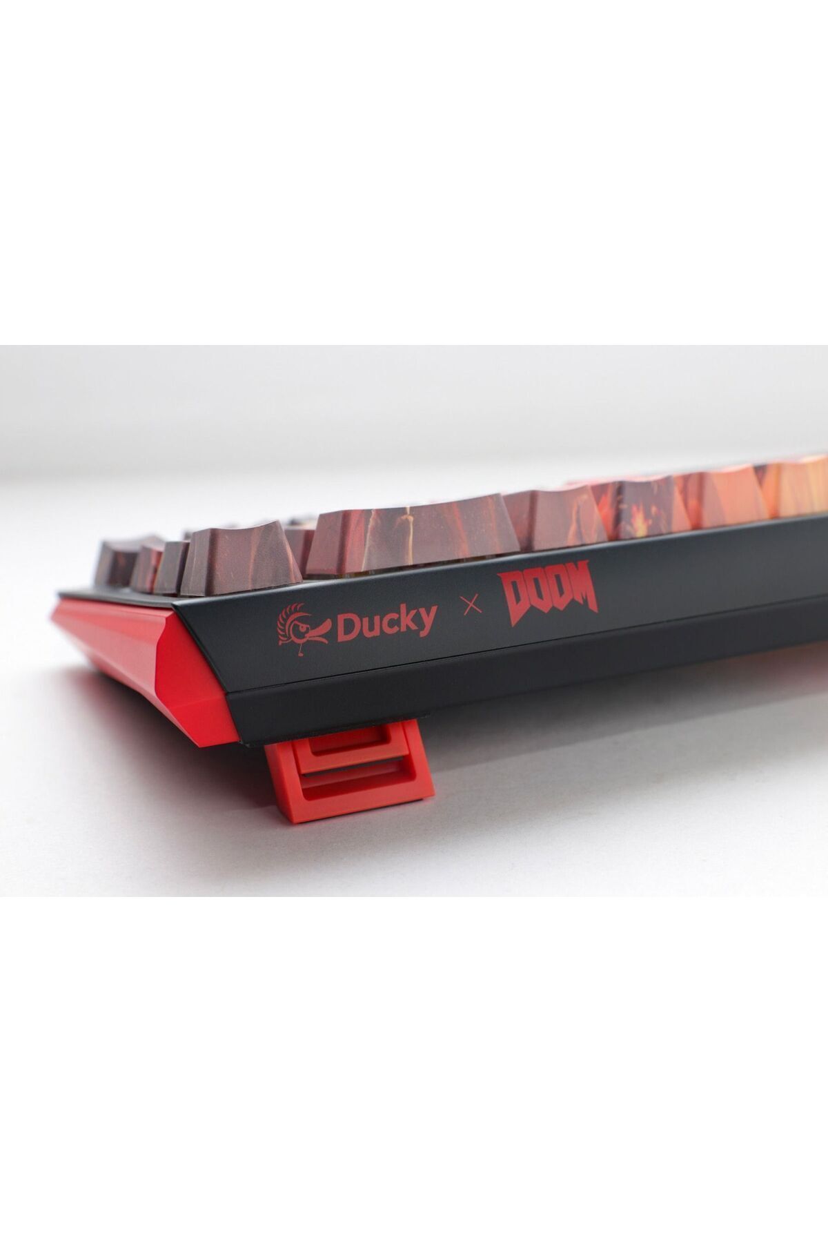 Ducky-DOOM , RGB, SF 65%, Cherry Red Key Mechanical Gaming Keyboard 6