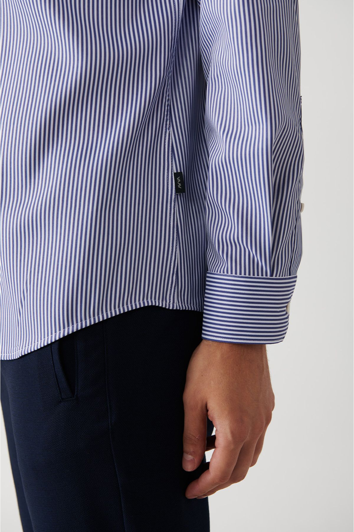 Avva-Men's Navy Blue Striped Non-Wrinkle Travel Shirt A32Y2095 4