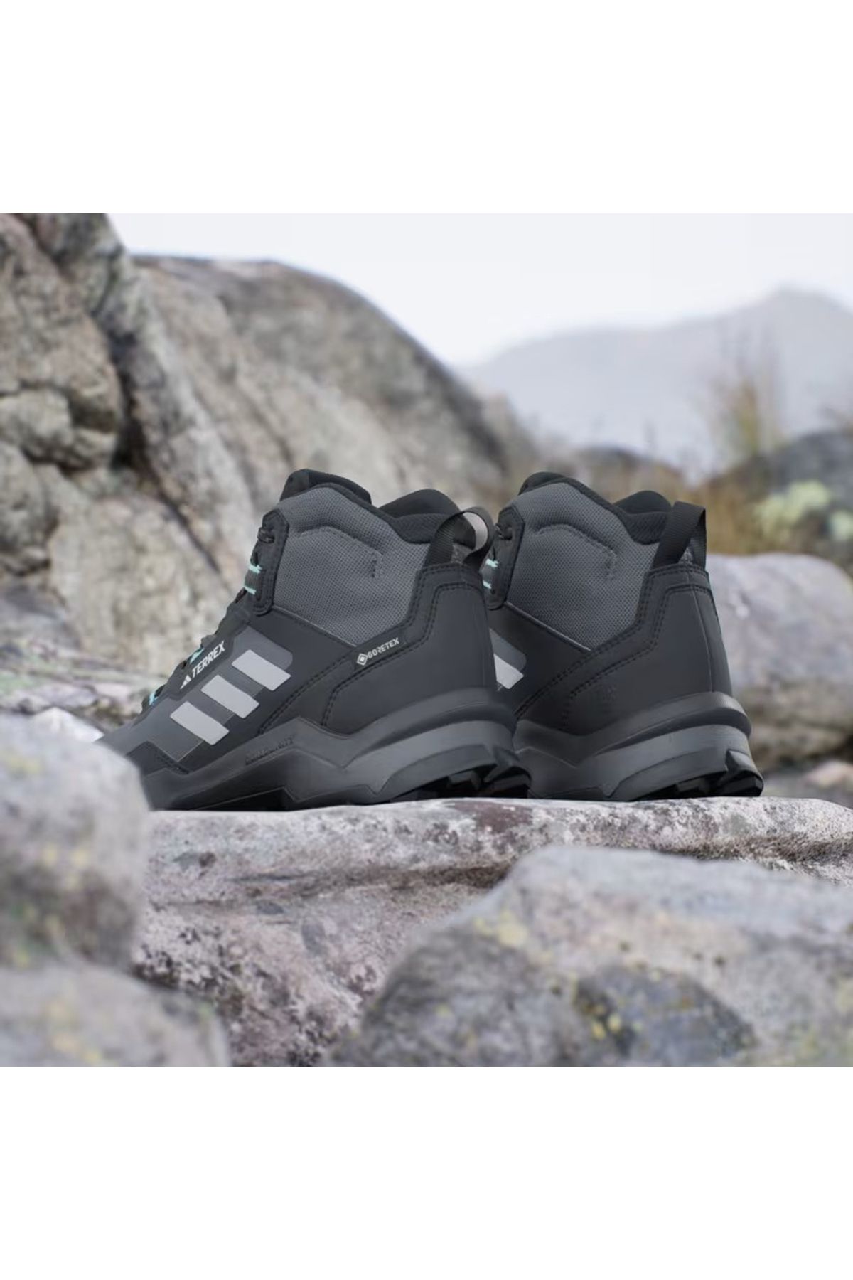 adidas-Ανδρικά αθλητικά παπούτσια Terrex Ax4 Mid Gore-tex Hiking 5