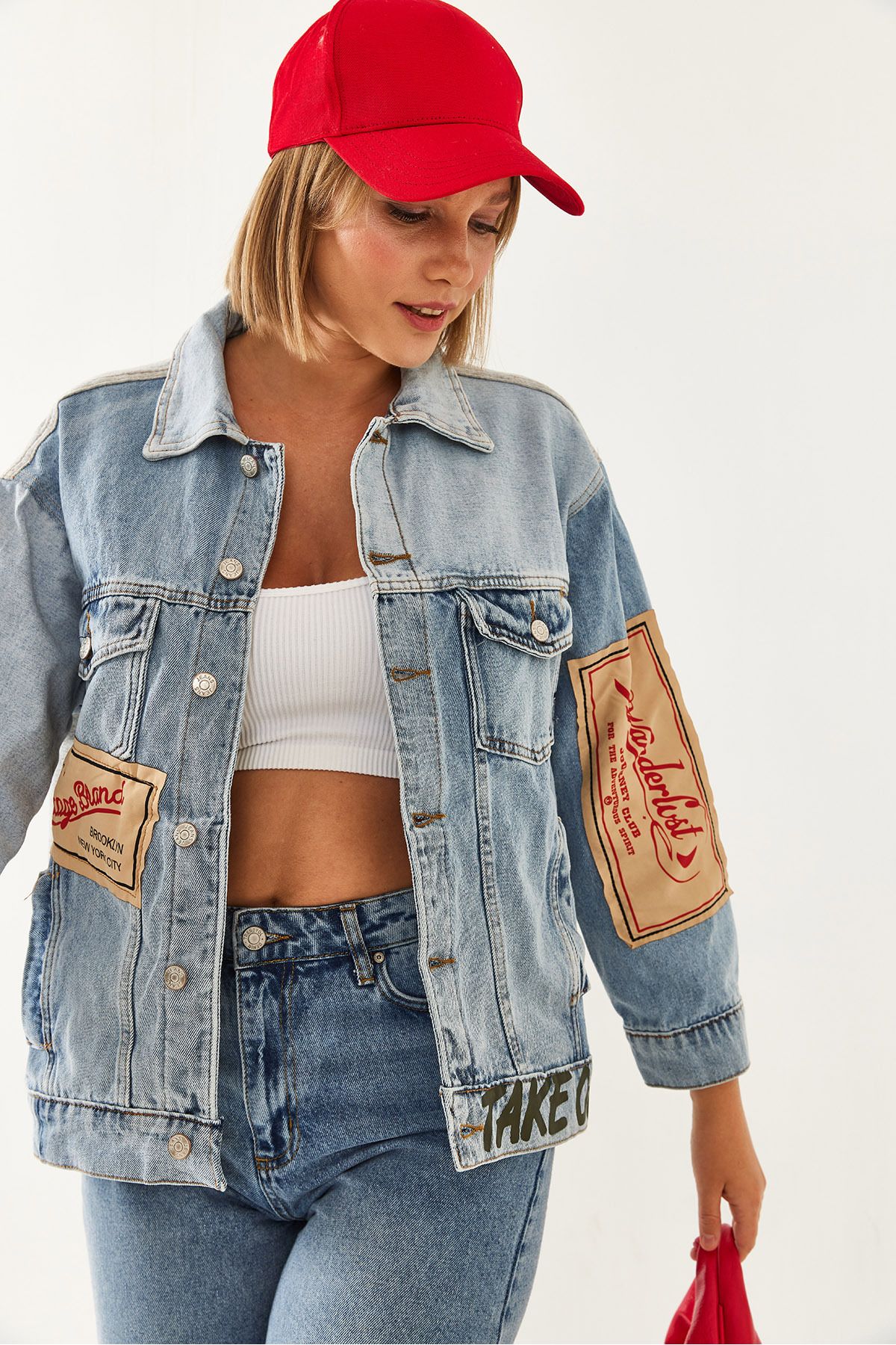 Bianco Lucci-Kurtka jeansowa damska oversize z herbem i nadrukiem 85001047 3