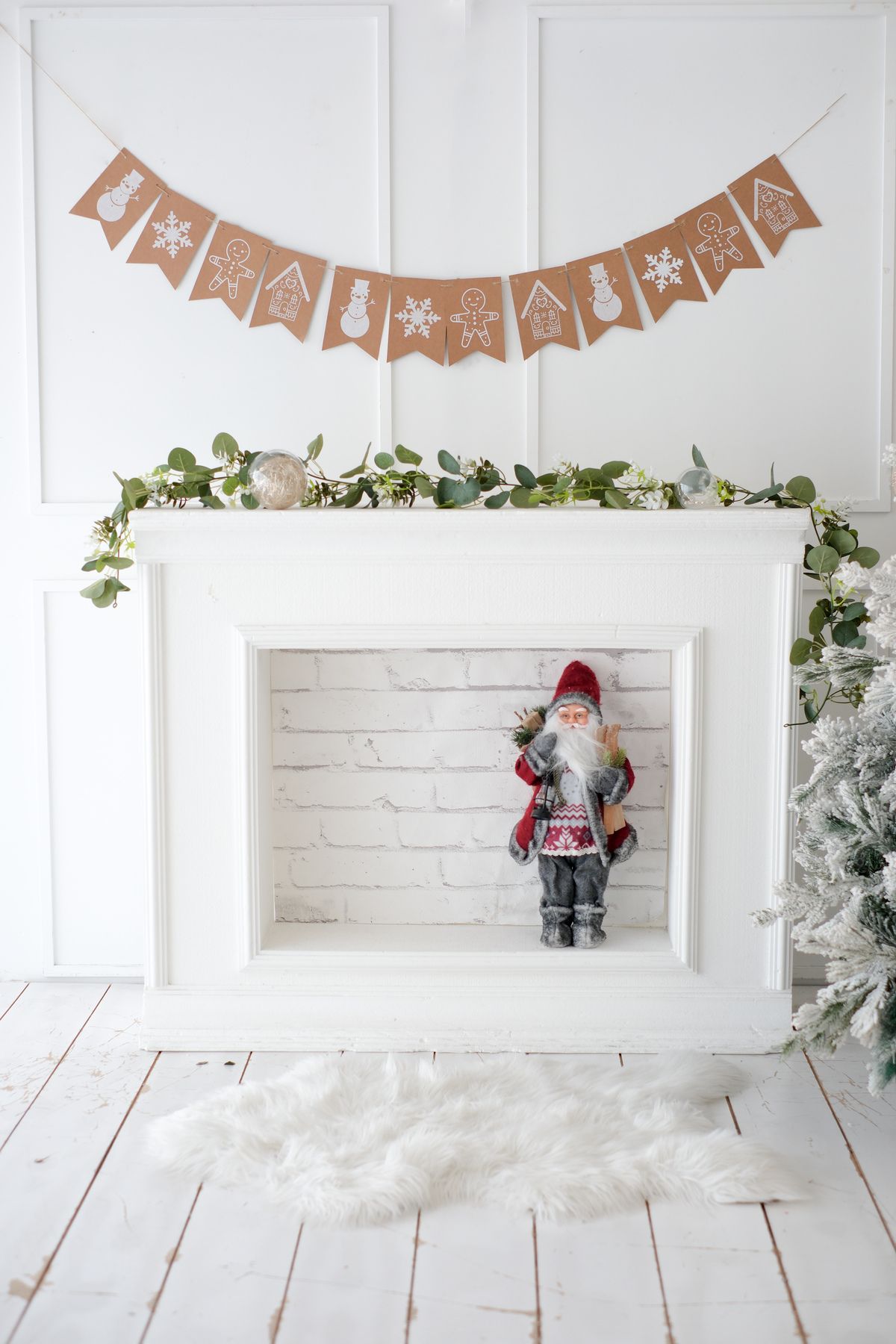 Partifabrik-New Year Christmas Themed Retro Kraft White Printed Wall Fireplace Ornament 5