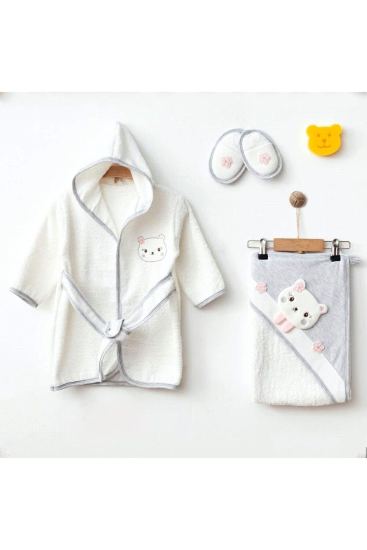 Eke-Lux Gri̇l Bear Baby Bathrobe Set 1