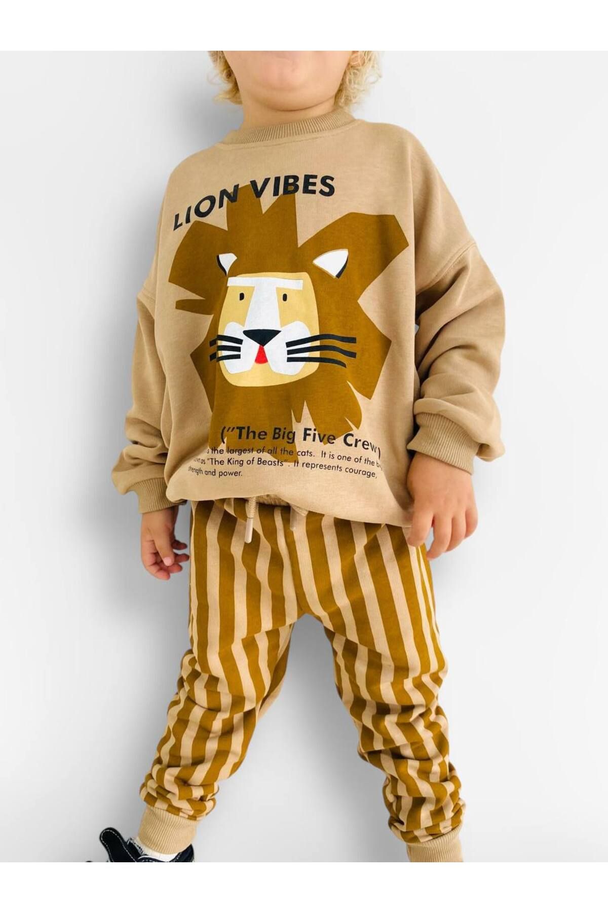 momchi-Lion Vibes Beige Kids Tracksuit Set with Lion Figure - Comfortable Wear Bottom and Top Combination 4