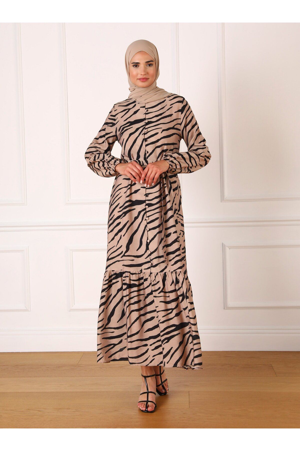 Refka-Beige Hijab Dress - Zebra Pattern, Refka 1