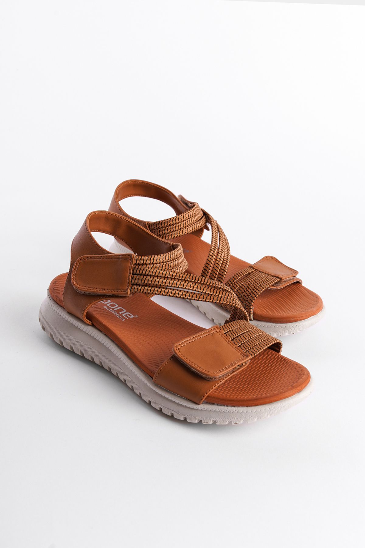 صندل چند رنگ زنانه راحت اورجینال Capone Outfitters