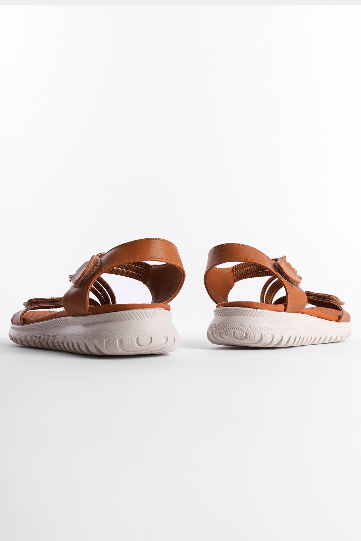 صندل چند رنگ زنانه راحت اورجینال Capone Outfitters