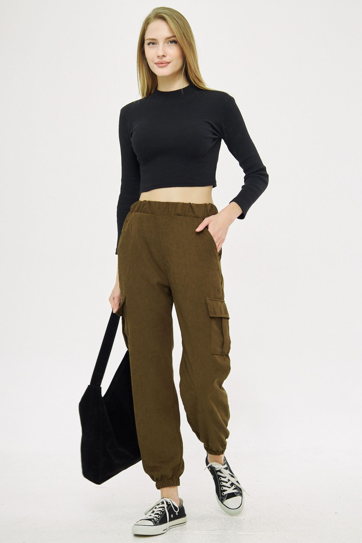 armonika-Women's Dark Khaki Velvet Thin Corduroy Cargo Pants with Elastic Waist and Legs Arm-25K 001035 1