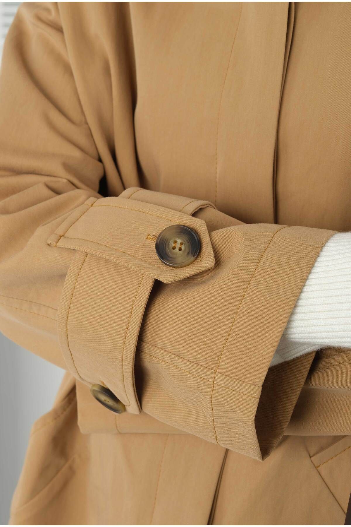 HEQA-Camel Double Epaulettes Trench Coat 2