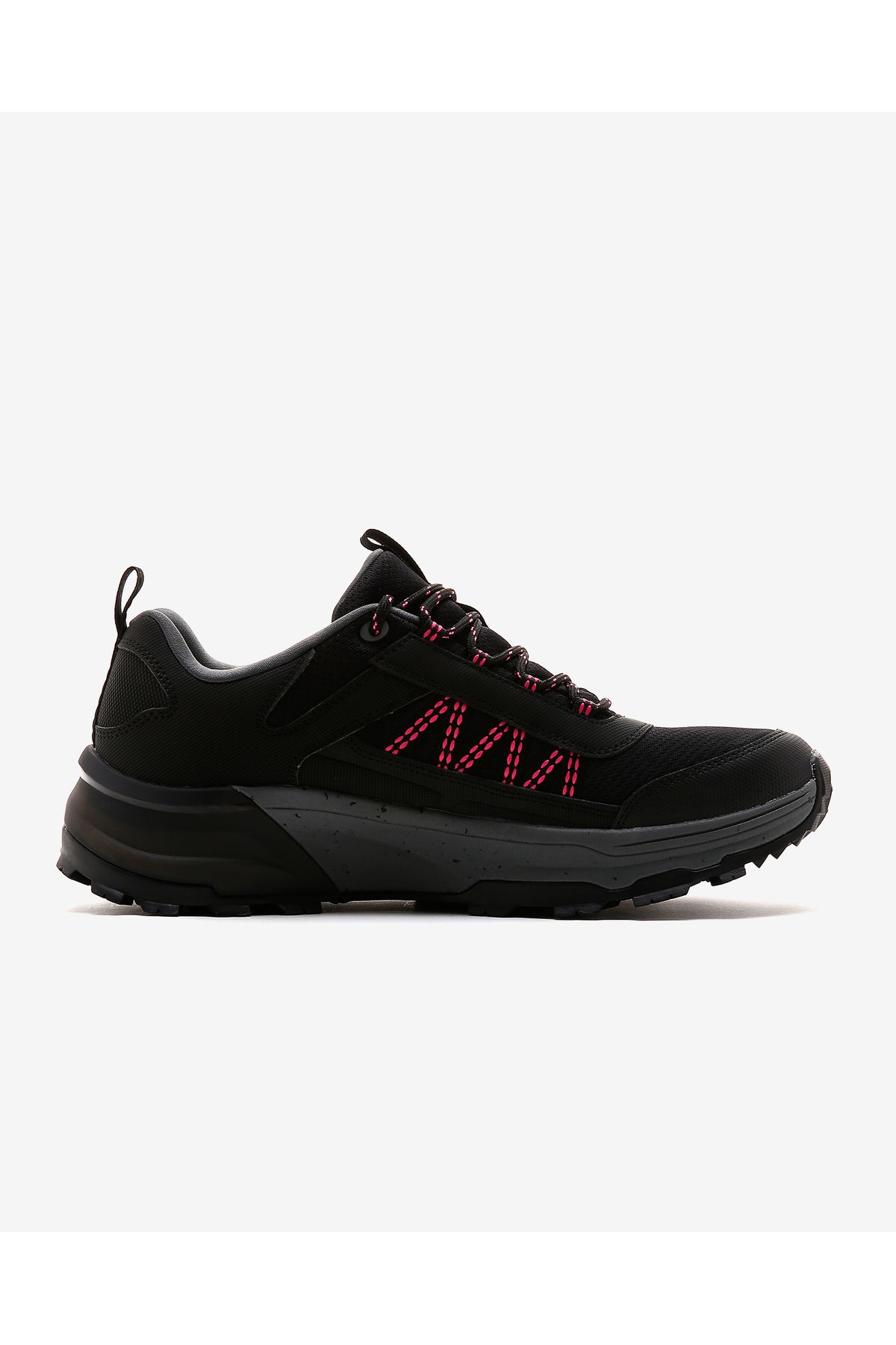 کفش دو و تمرین مشکی زنانه MAX های سیاه در فضای باز BKPK Skechers