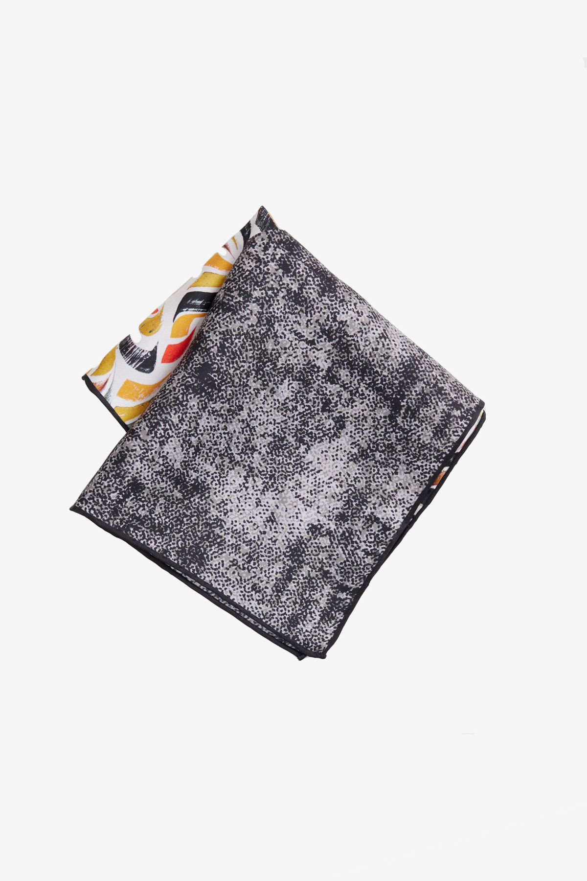 ALTINYILDIZ CLASSICS-Men's Black-Yellow Patterned Silk Handkerchief 1