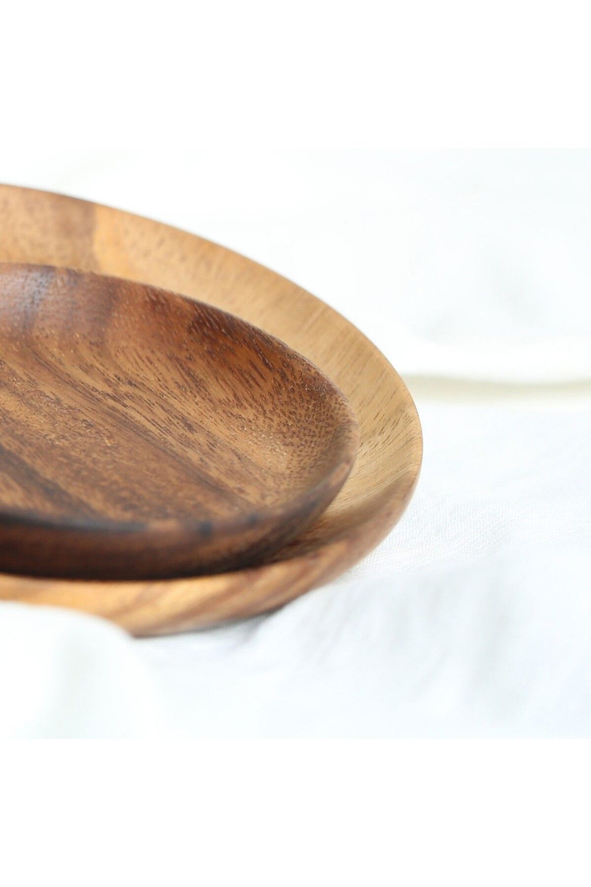 Choice-Acacia Wood Dinner Plate 4 inch Round Wood Plate Easy Cleaning Lightweight Unbreakable for Dishes 5