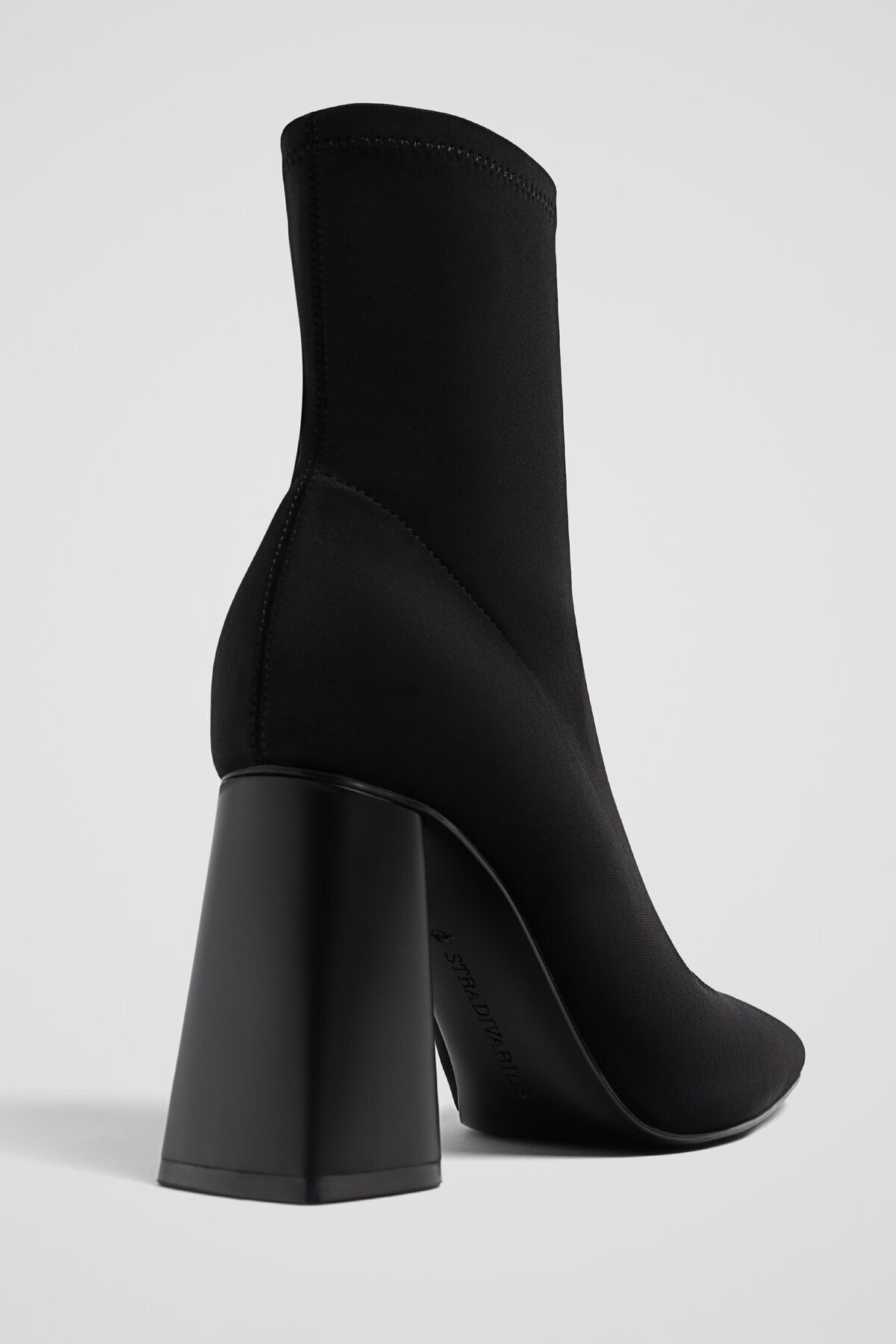 Stradivarius-Neoprene-effect high-heeled ankle boots 4