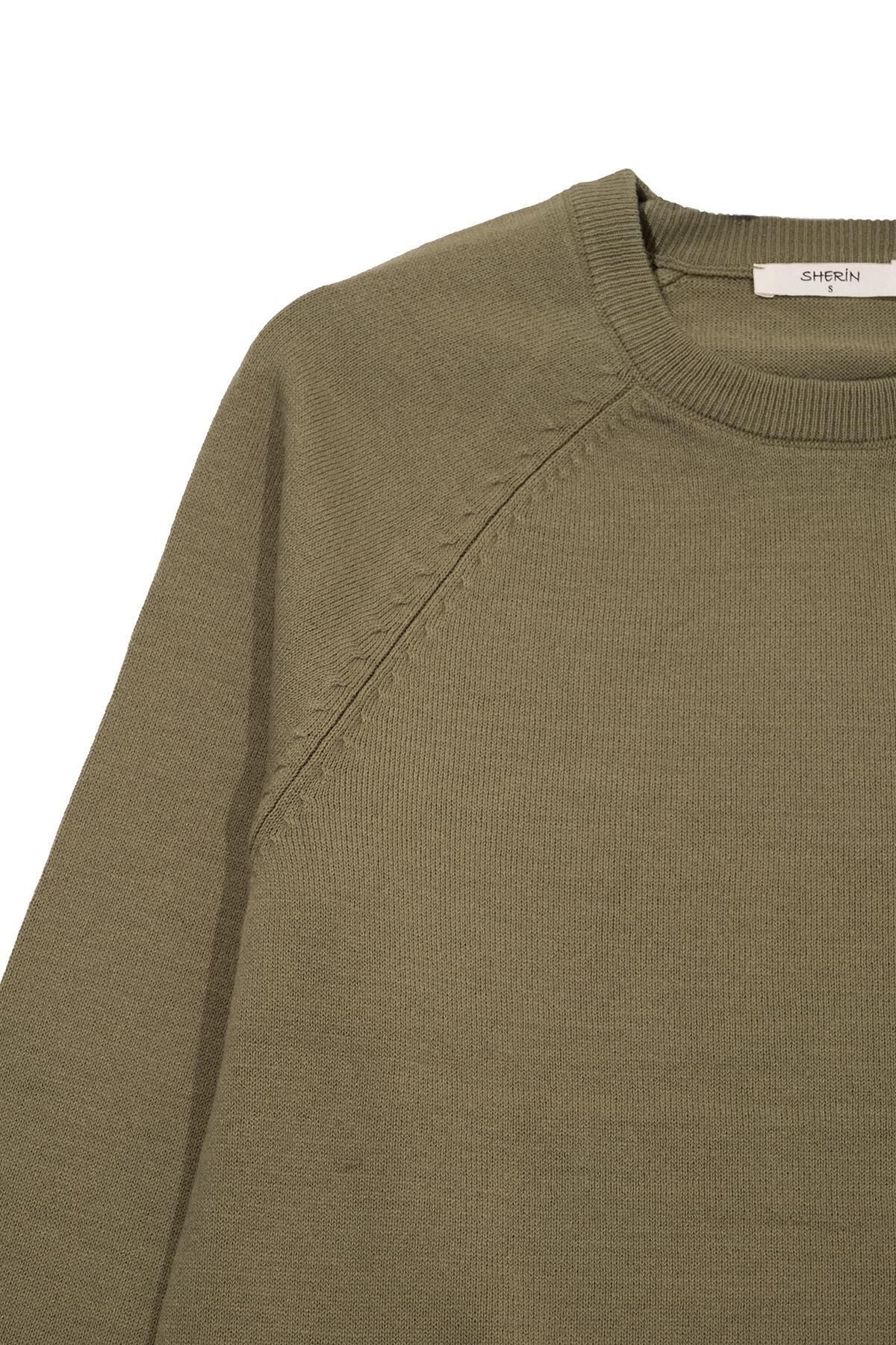 SHERIN-Light Green Crew Neck Sweater 2