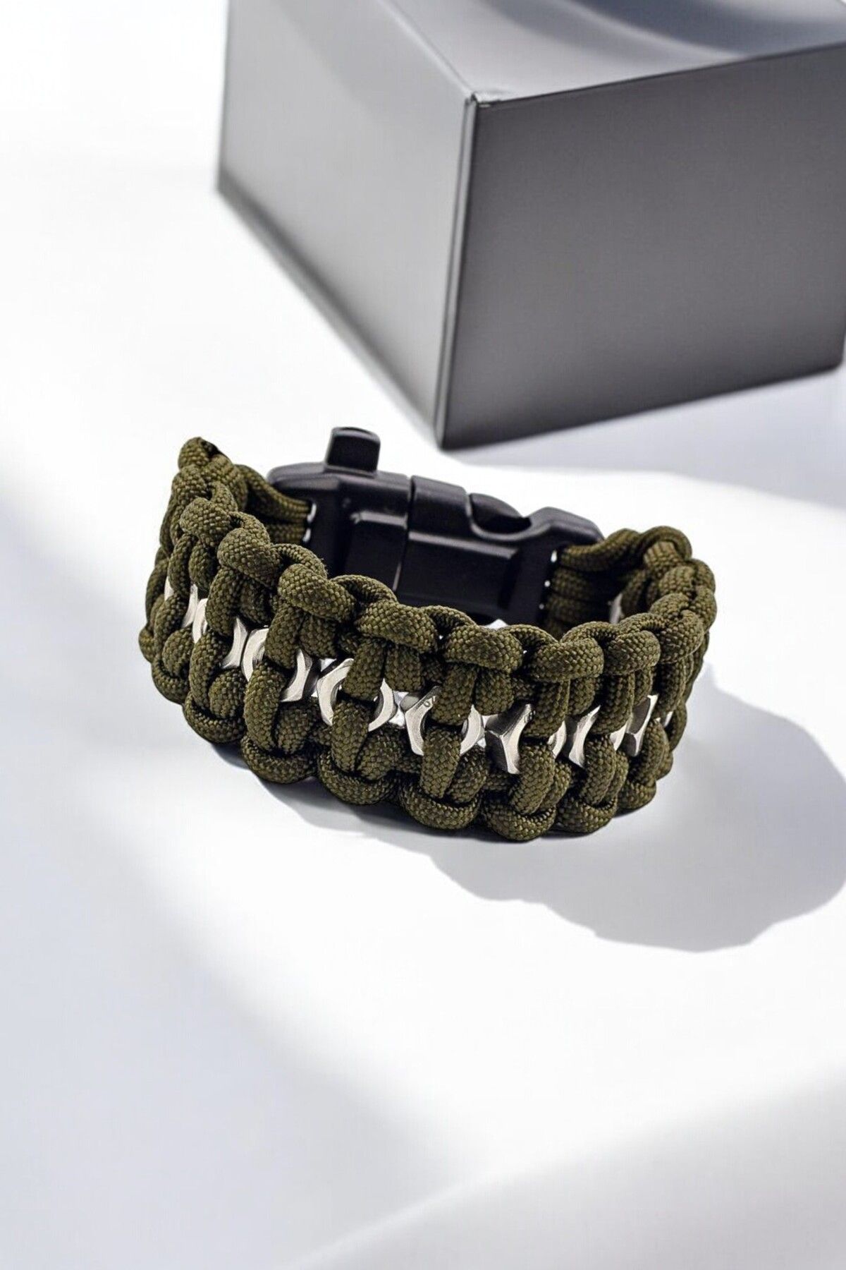 Gorgeous Haki Renk Paracord Kampçı Bileklik