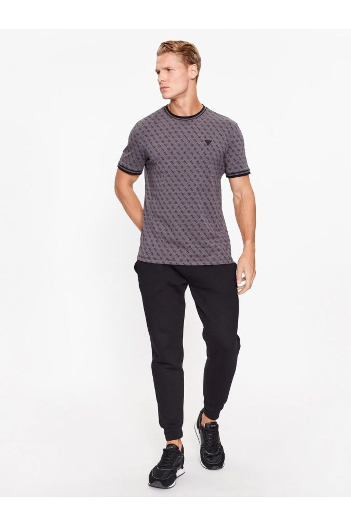 تی شرت سیاه مردانه MARSH FIT REGULAR Guess