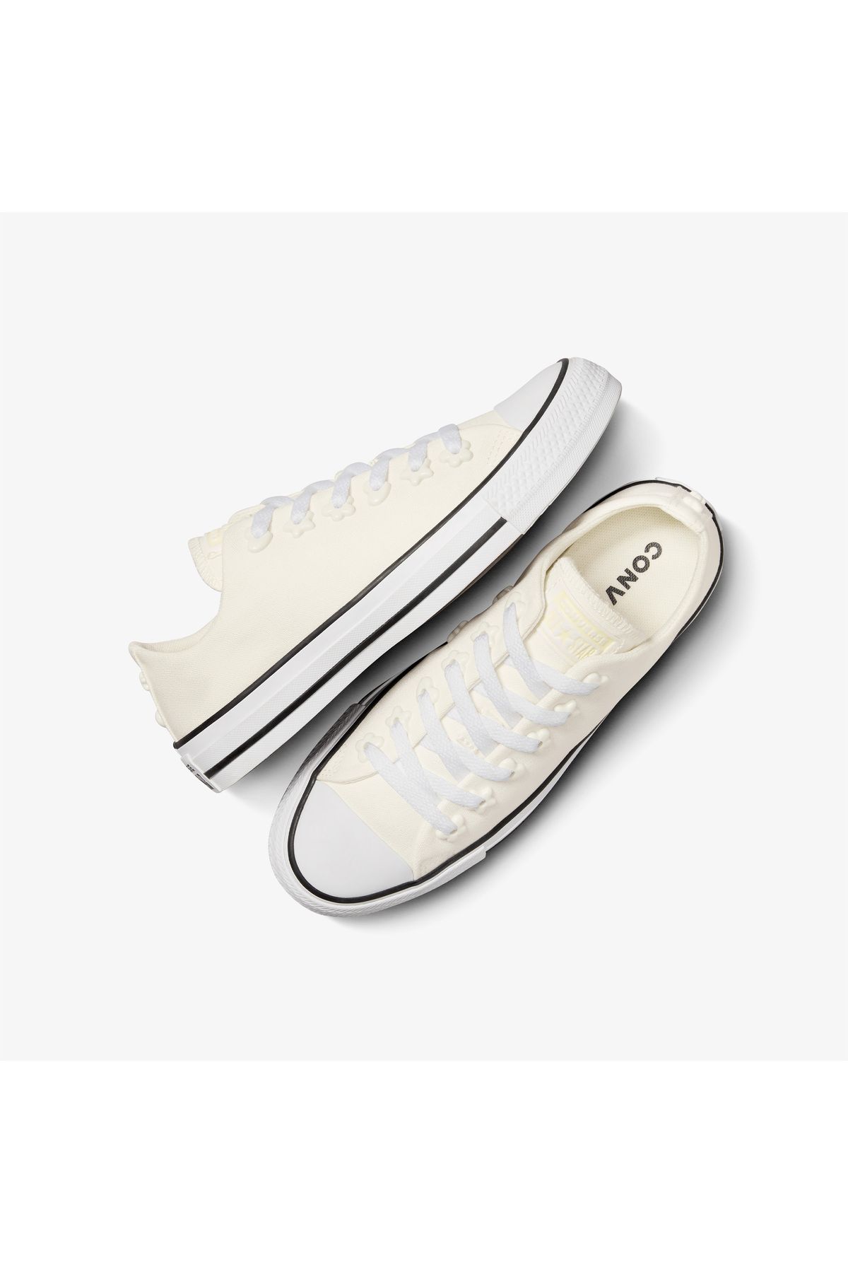 کفش زنانه کانورس Converse مدل Chuck Taylor All Star Stars Converse