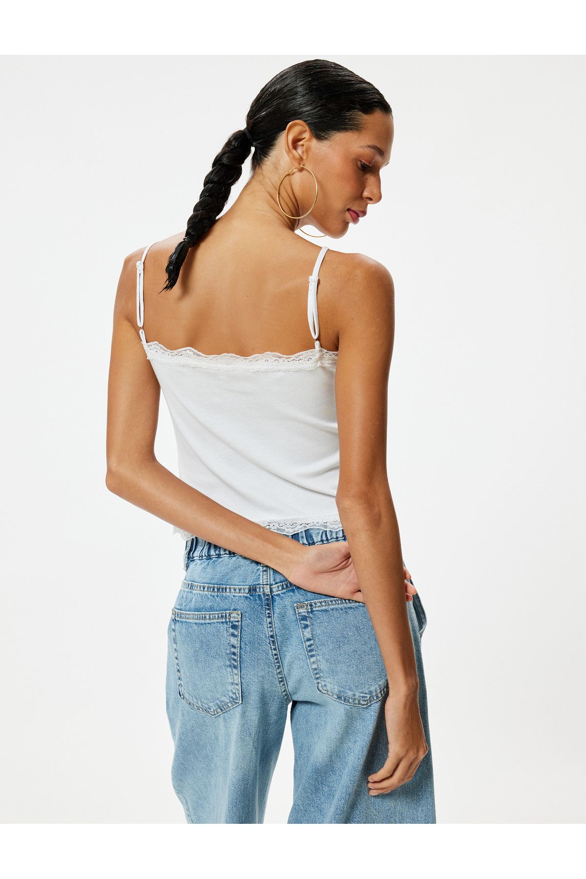 Koton-Slim Fit tílko bez rukávů s výstřihem do V – s krajkou 4