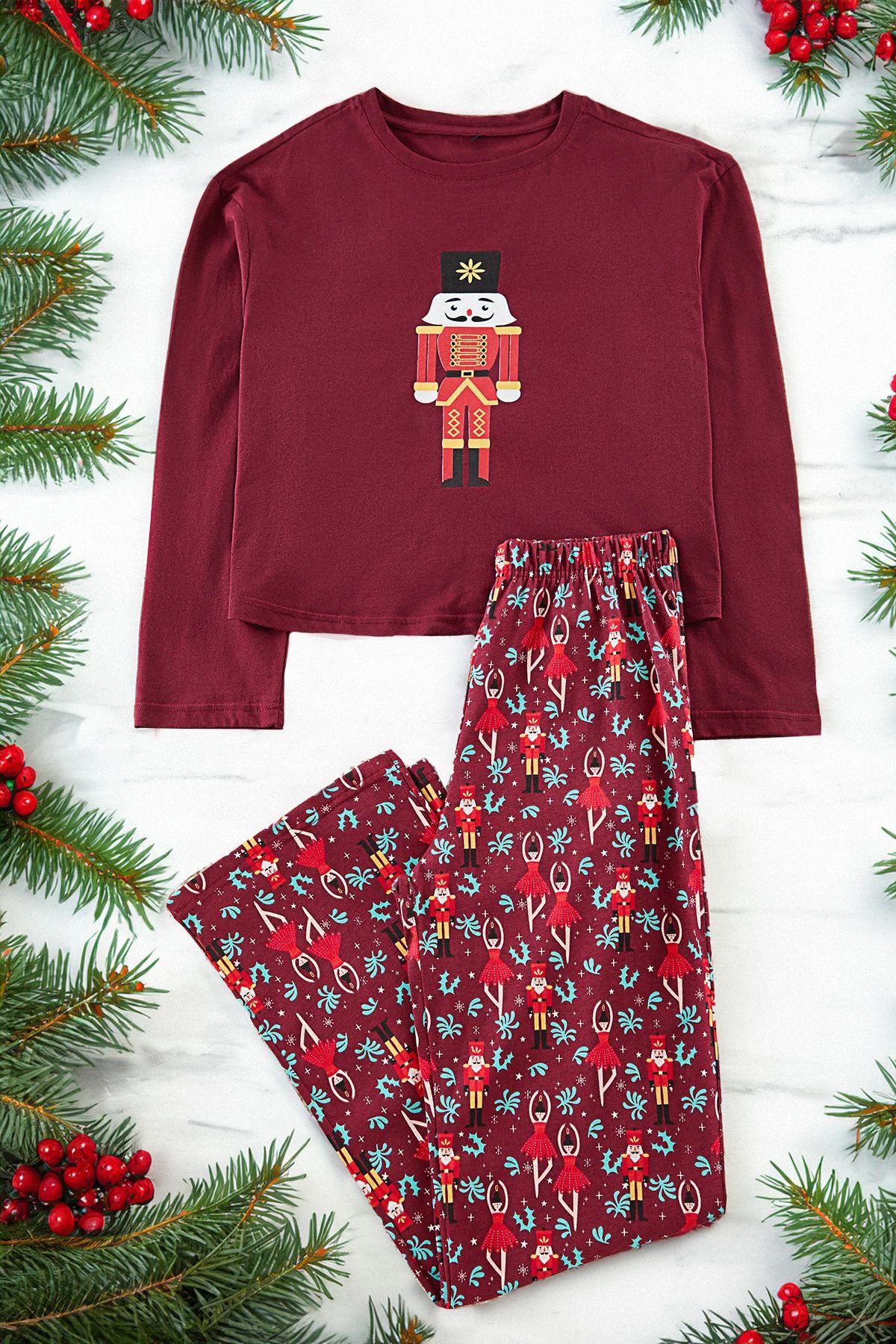 Trendyol Collection Zestaw Piżam Z Dzianiny W Kolorze Bożonarodzeniowym W Kolorze Bordowo-czerwonym - 100% Bawełny Thmaw23pt00318 Kobieta - S