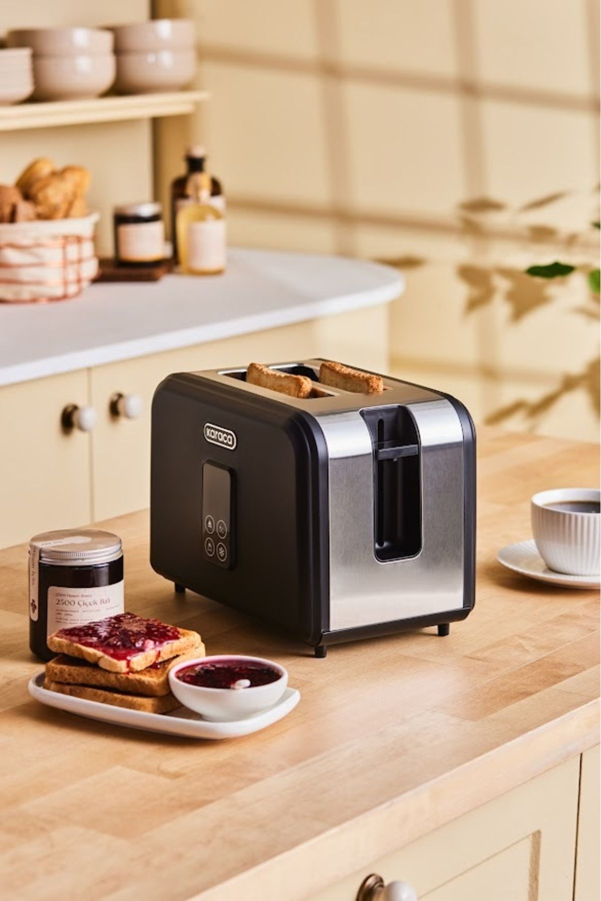 Karaca-Black Multicrust Retro Toaster 4