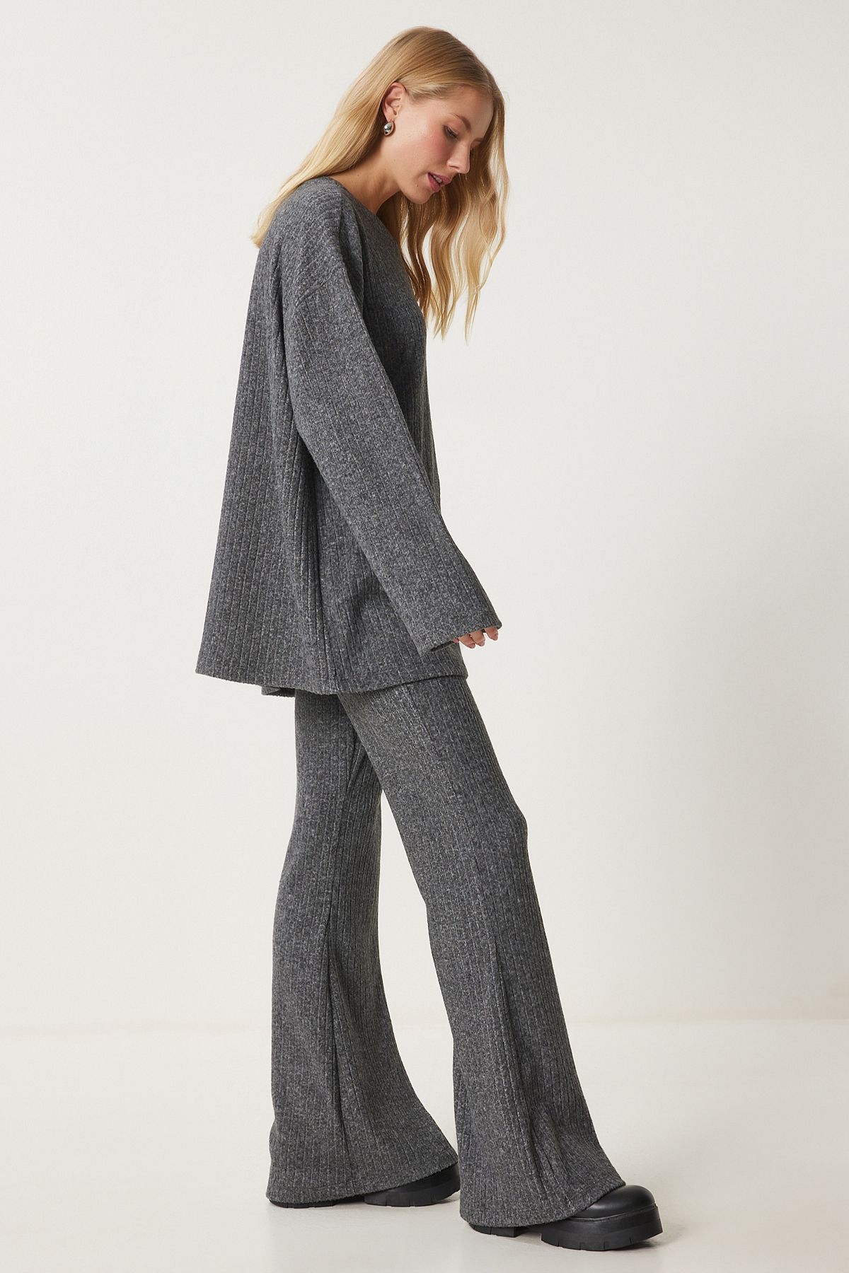 Happiness İstanbul-Anthracite Women's Knitted Blouse and Trousers Set - Comfortable Corduroy Rg00047 2