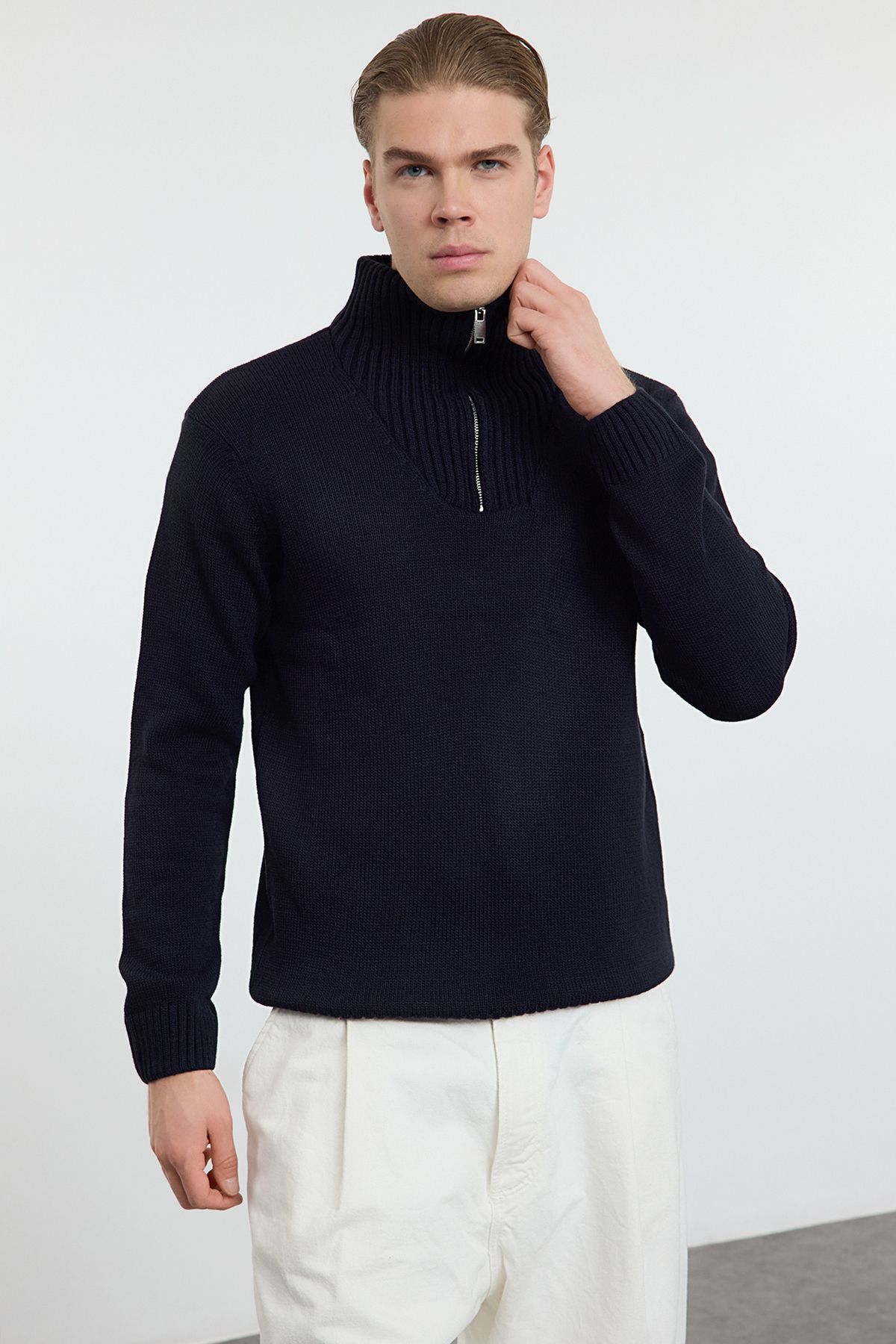 Trendyol Collection-Πλεκτό πουλόβερ Navy Blue Solid - Μισό ζιβάγκο, Casual TMNAW25KZ00008 2