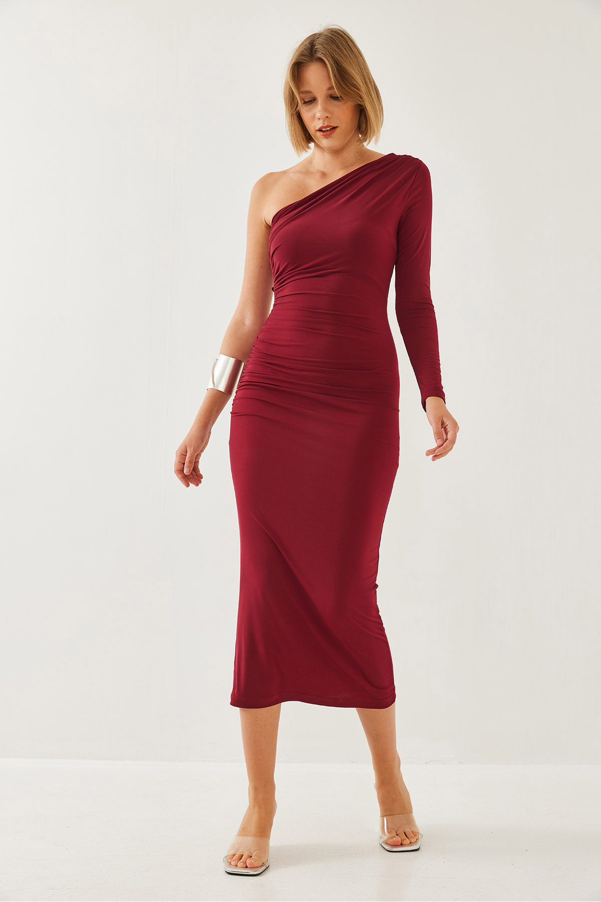 Bianco Lucci-Rochie lungă pentru femei, cu un singur umăr și adunată 375 60351135 5