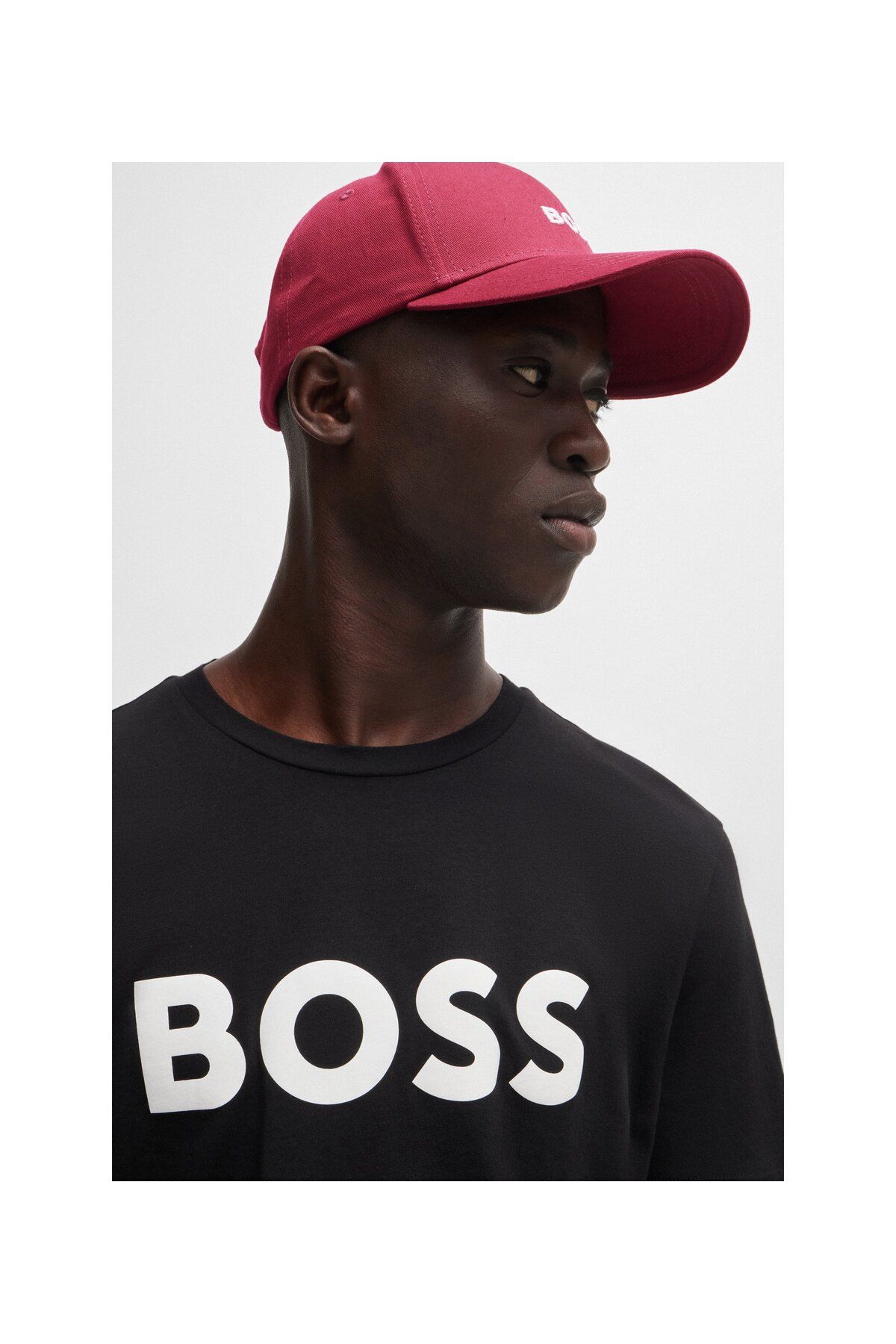 کلاه مردانه پنبه ای با آرم گلدوزی شده BOSS