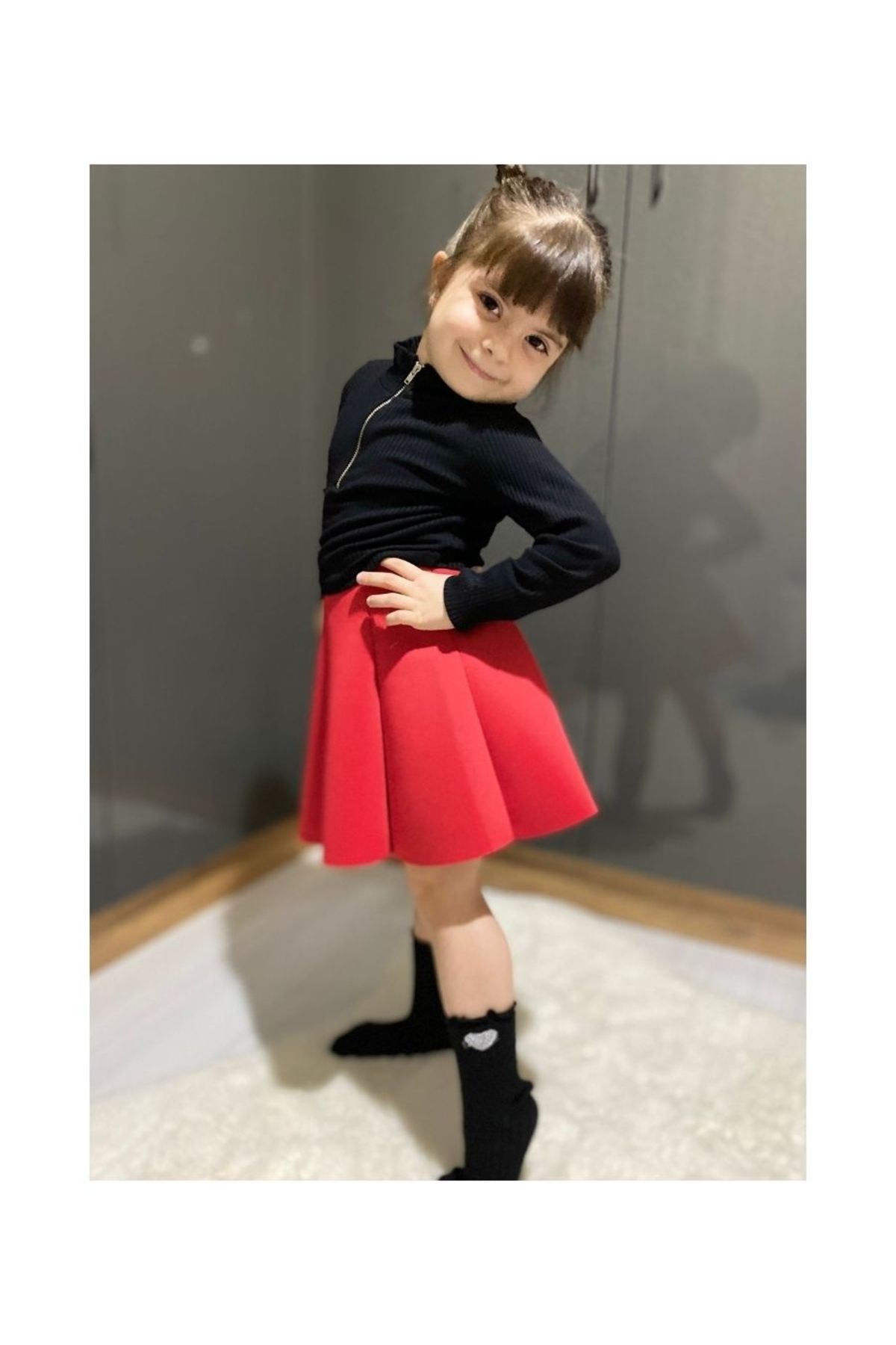 Kids-Red Color Flounce Diver Fabric Skirt 4