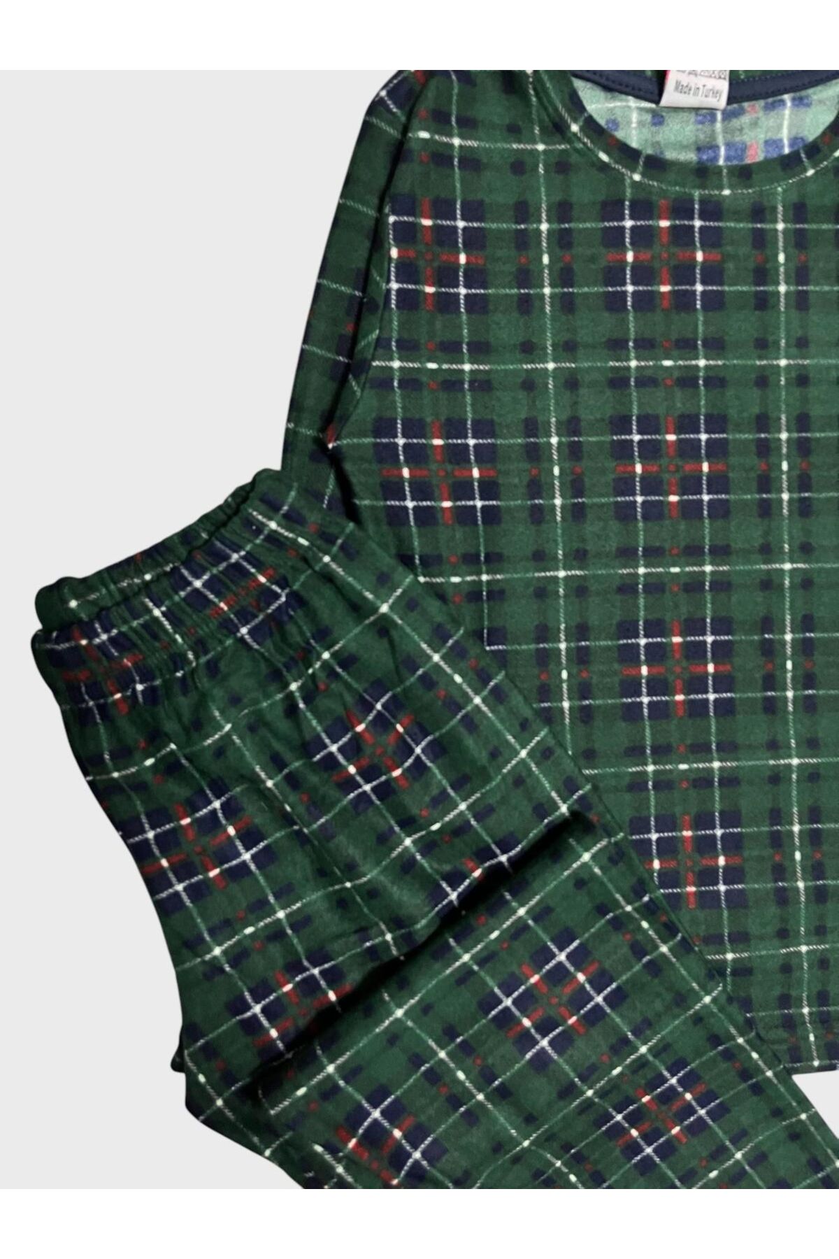 Genel Markalar Kız Çocuk Pamuklu Süet Kumaş Yeşil Ekose Desenli Uzun Kollu Pijama Takımı fotoğrafı 2 (önizleme)