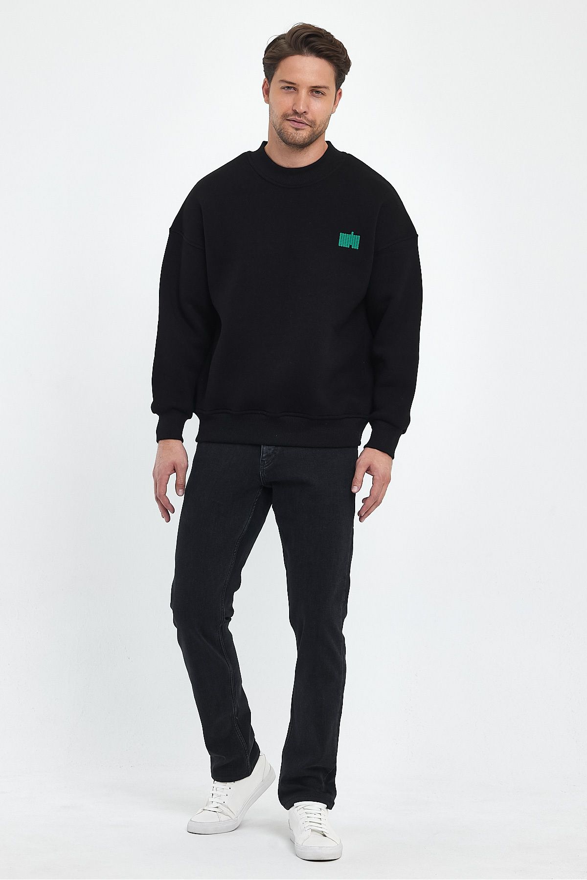 complete the look image