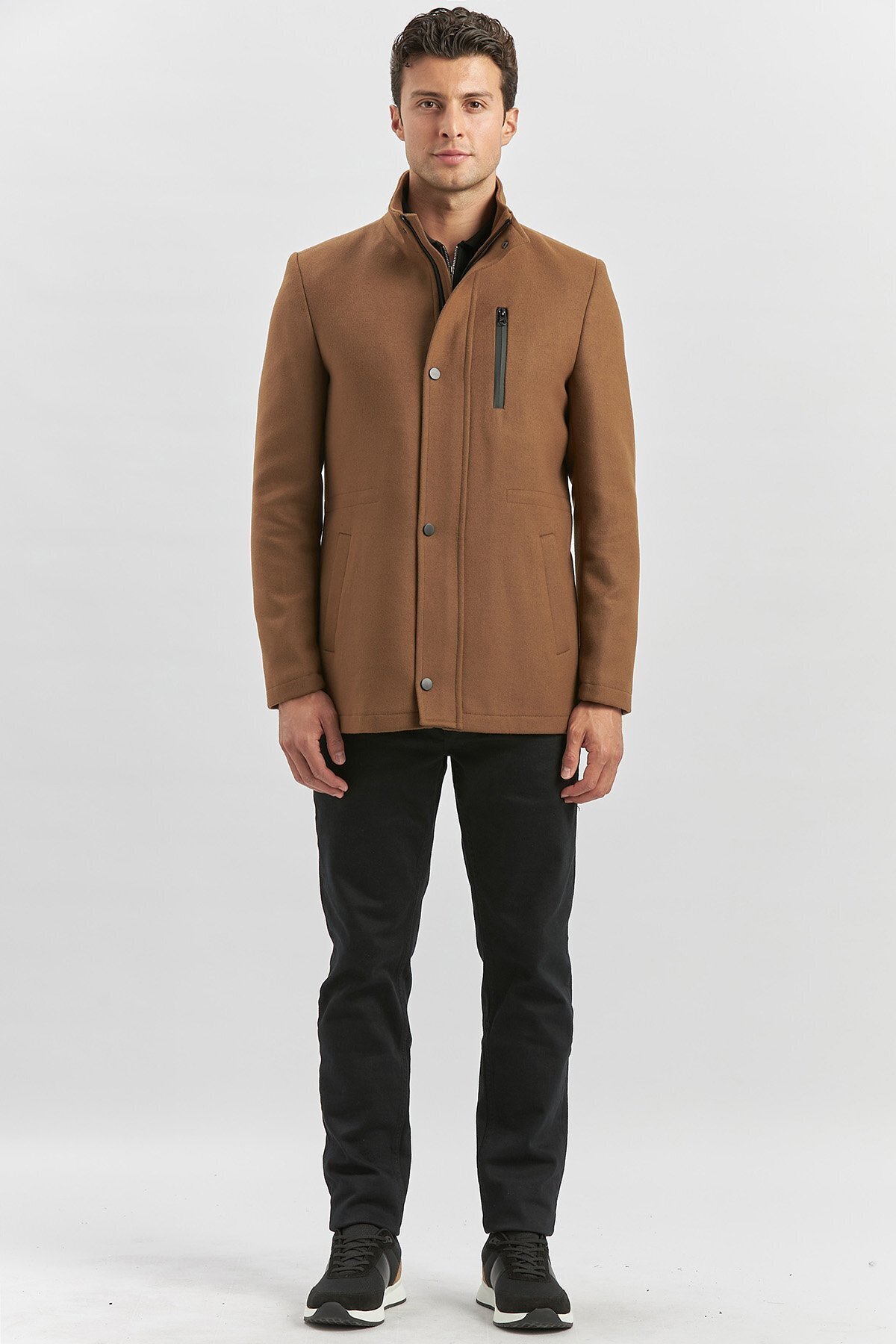 complete the look image