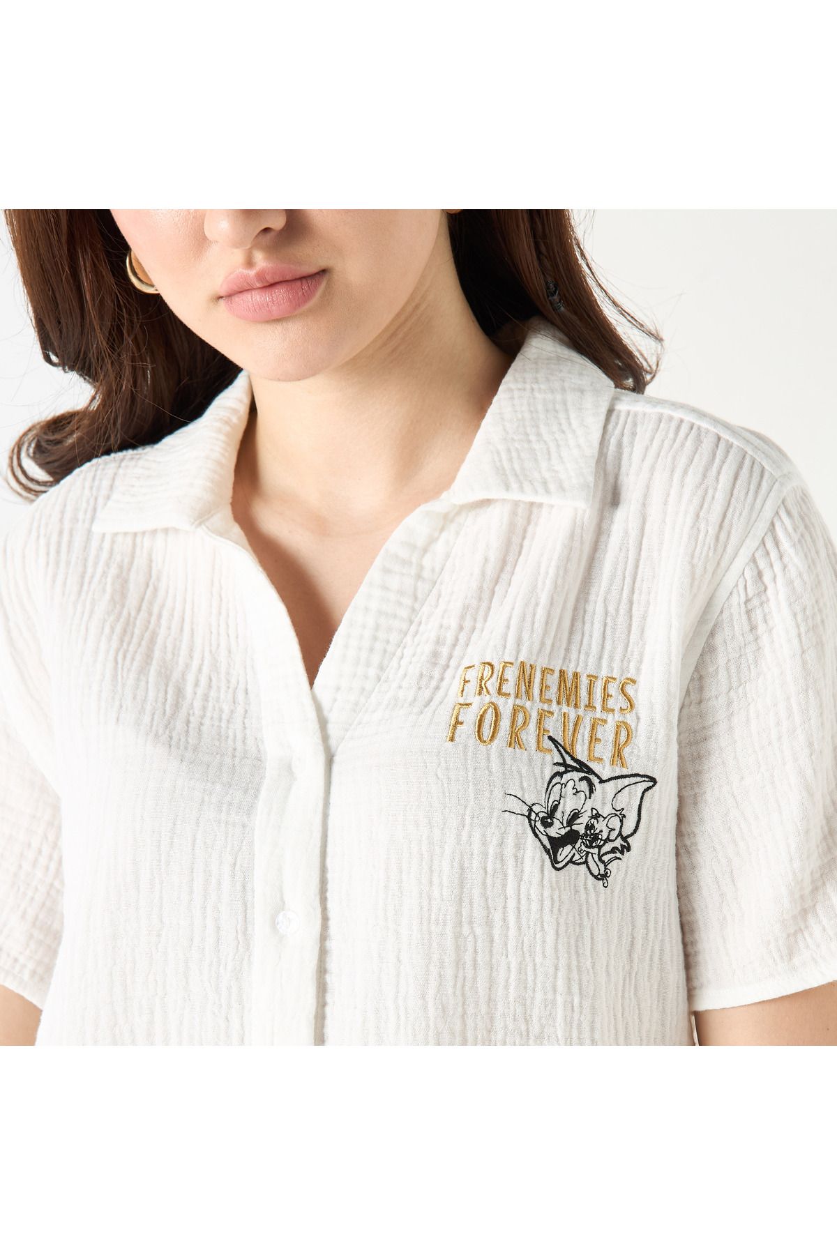 SP Characters-Tom and Jerry Embroidered Shirt with Short Sleeves 4