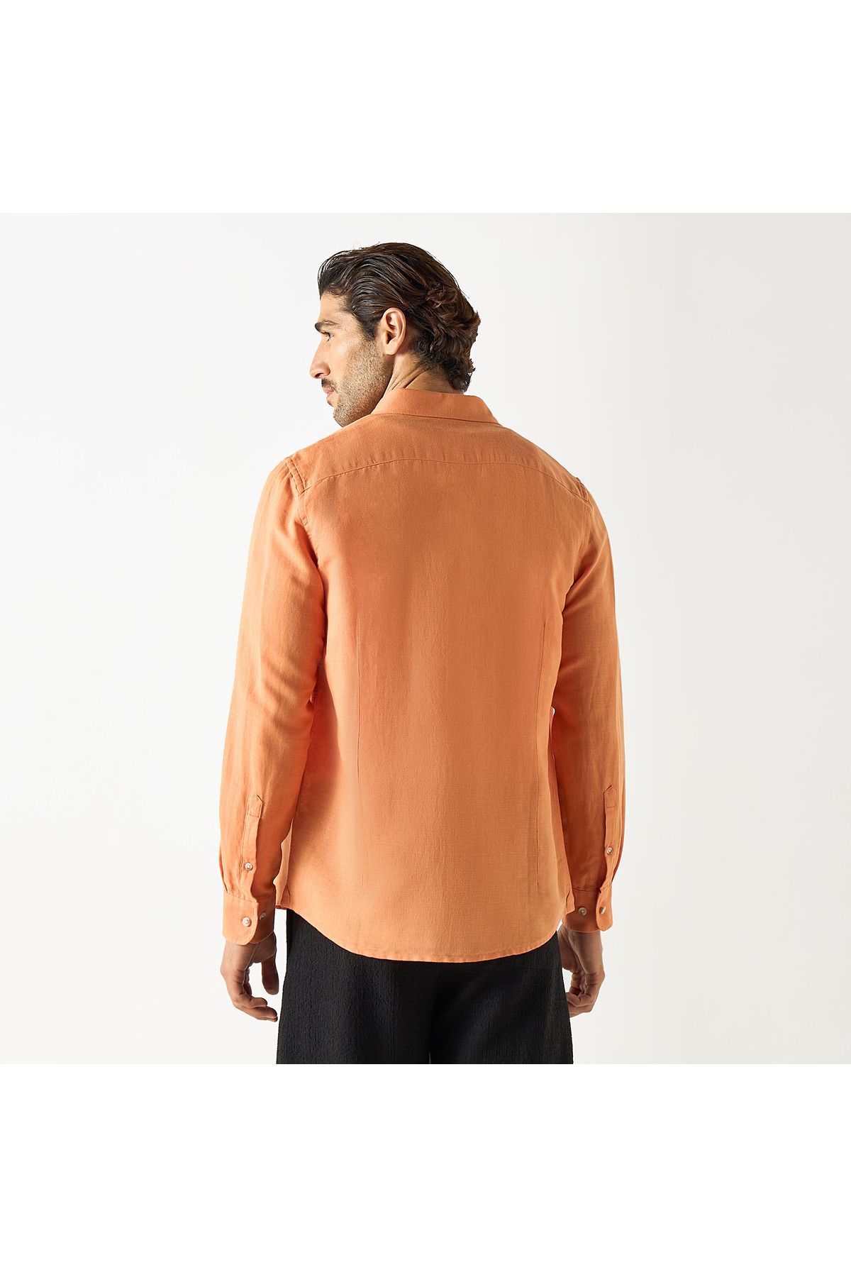 Iconic-Solid Linen Blend Shirt with Button-Down Collar and Long Sleeves 3