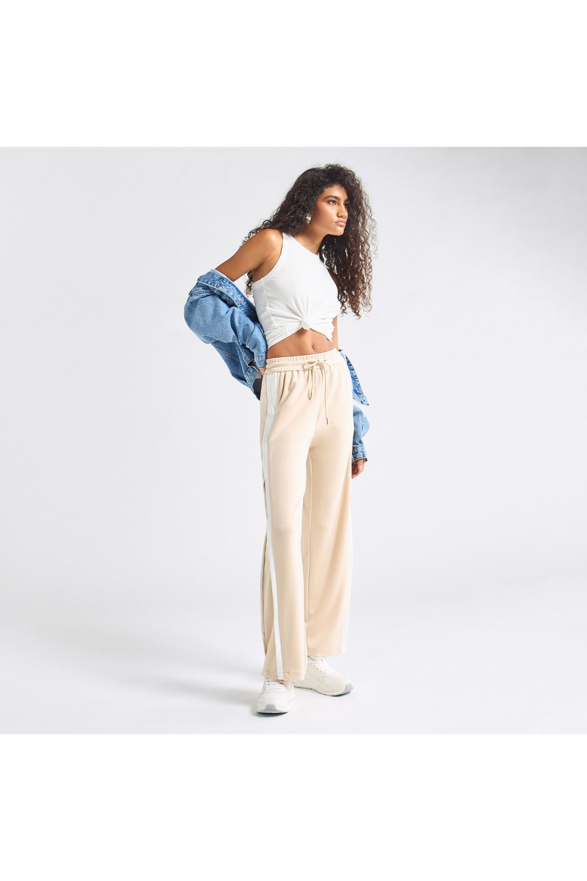 FAV-Panelled Track Pants with Drawstring Closure and Pockets 2