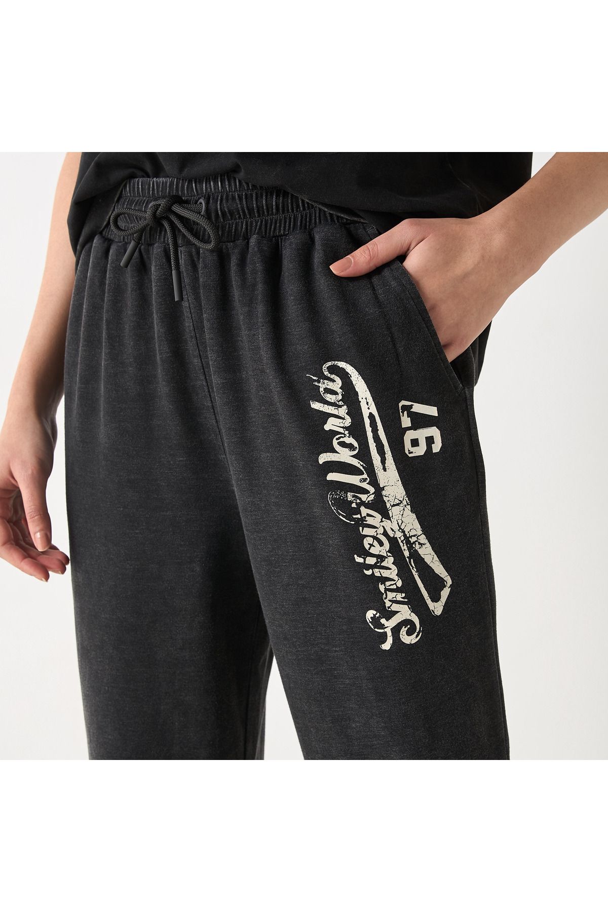 SP Characters-SmileyWorld Print Joggers with Pockets and Drawstring Closure 4