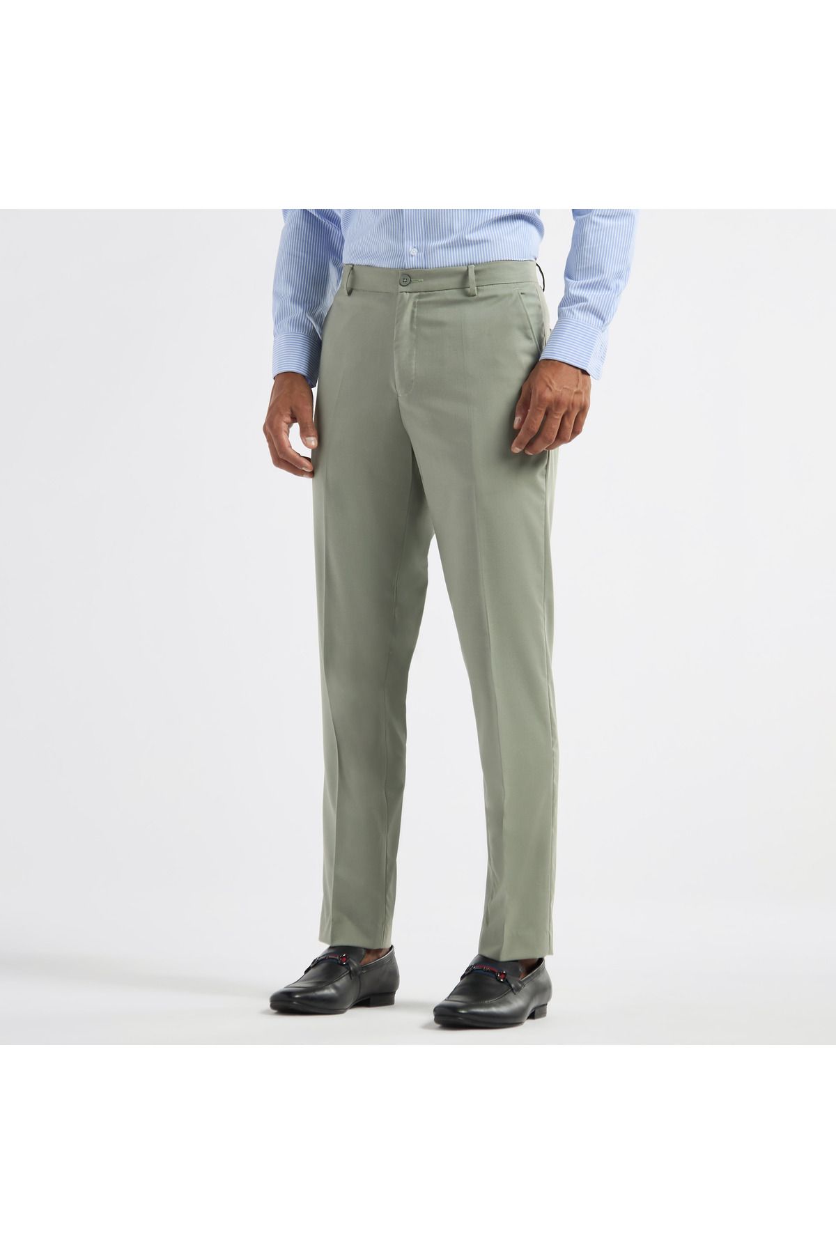 complete the look image