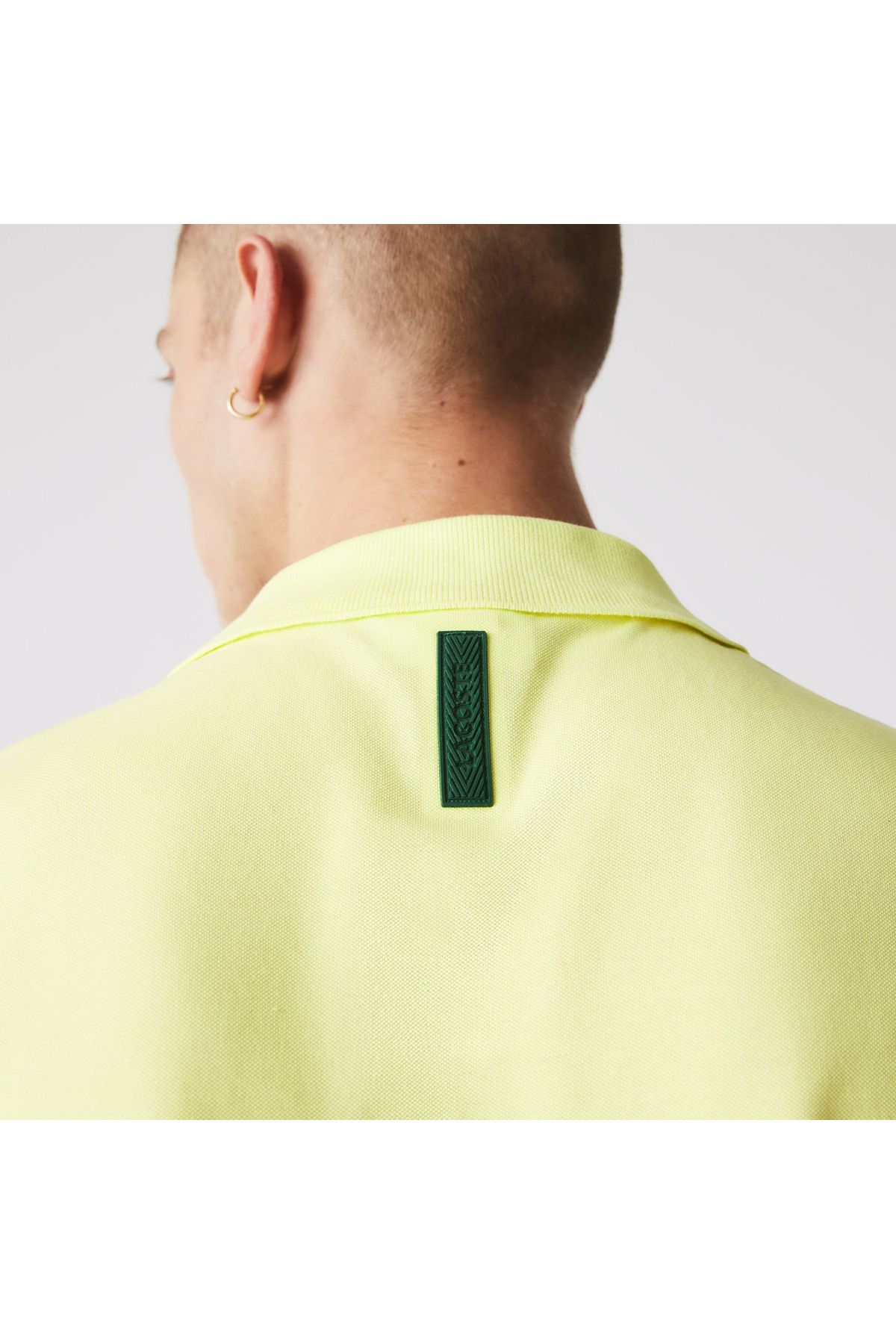 تی شرت یقه پولو زرد مردانه فعال باریک چوگان Lacoste