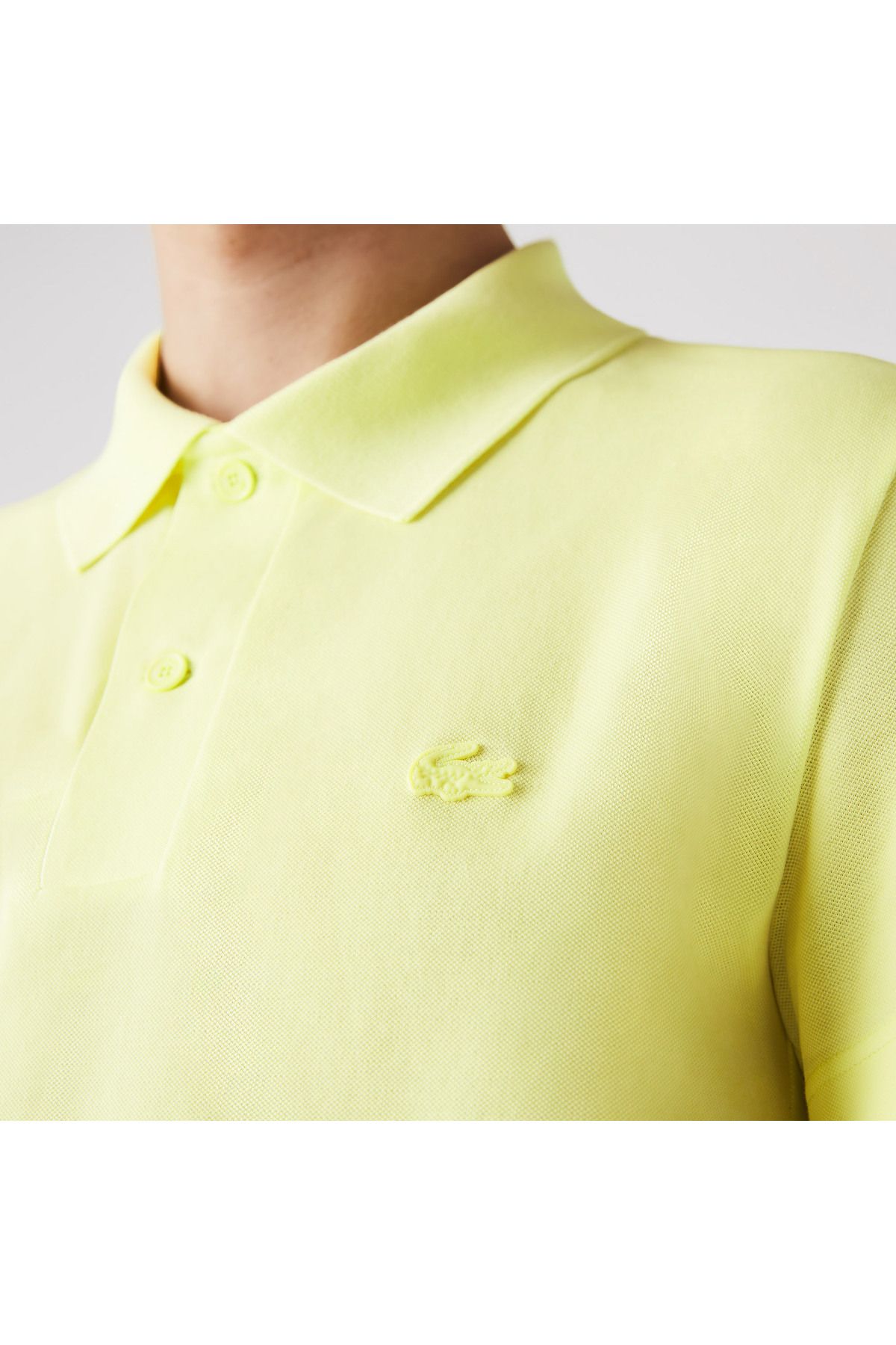 تی شرت یقه پولو زرد مردانه فعال باریک چوگان Lacoste