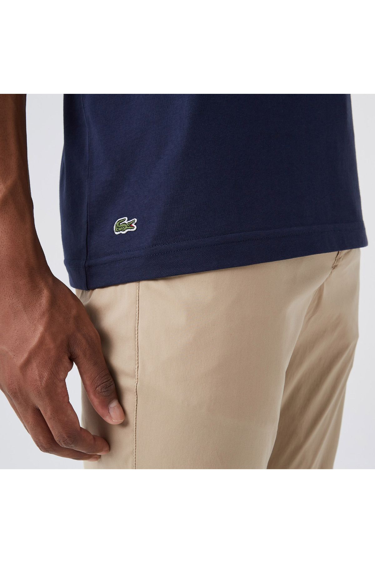 تی شرت آبی مردانه سفید گردن دوچرخه Lacoste
