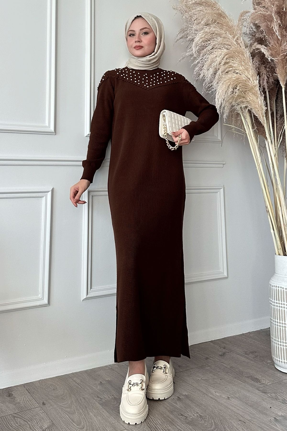 InStyle-Bitter Brown Pearl Knitwear Dress 4