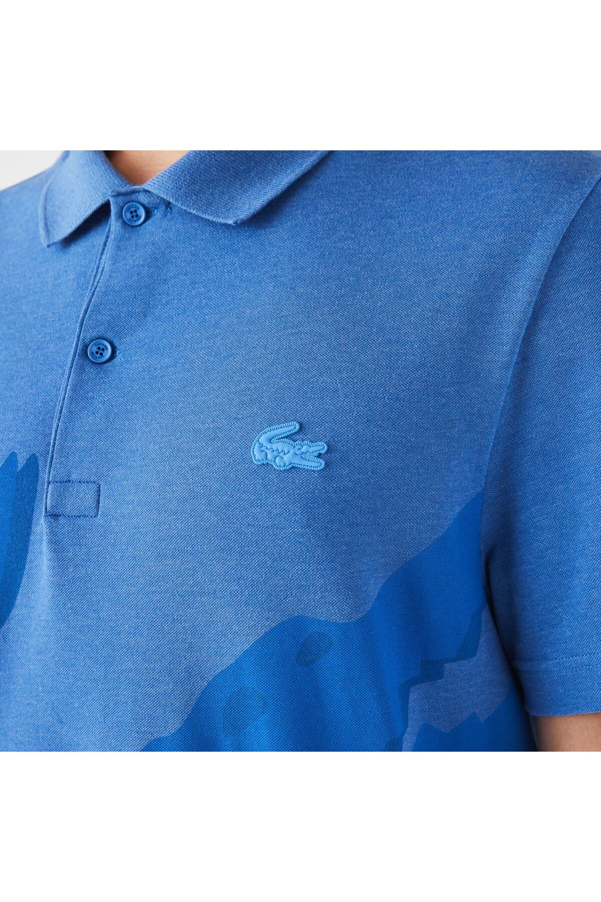 تی شرت یقه پولو آبی مردانه چوگان چاپی منظم Lacoste