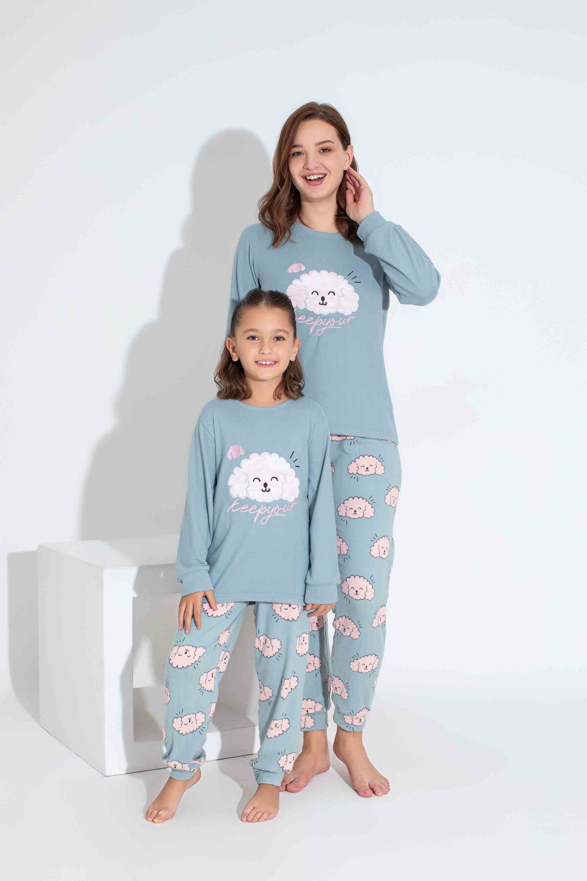 Tarık-Women's Light Green Dog Patterned Mother Girl Combination Thermal Pajama Set 4