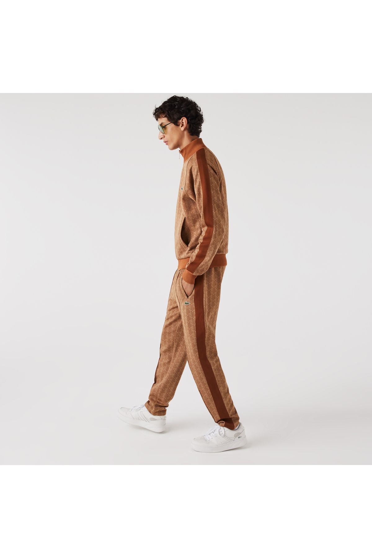 شلوار گرمکن چند رنگ مردانه لباس مونوگرام قهوه ای متناسب با شش Lacoste