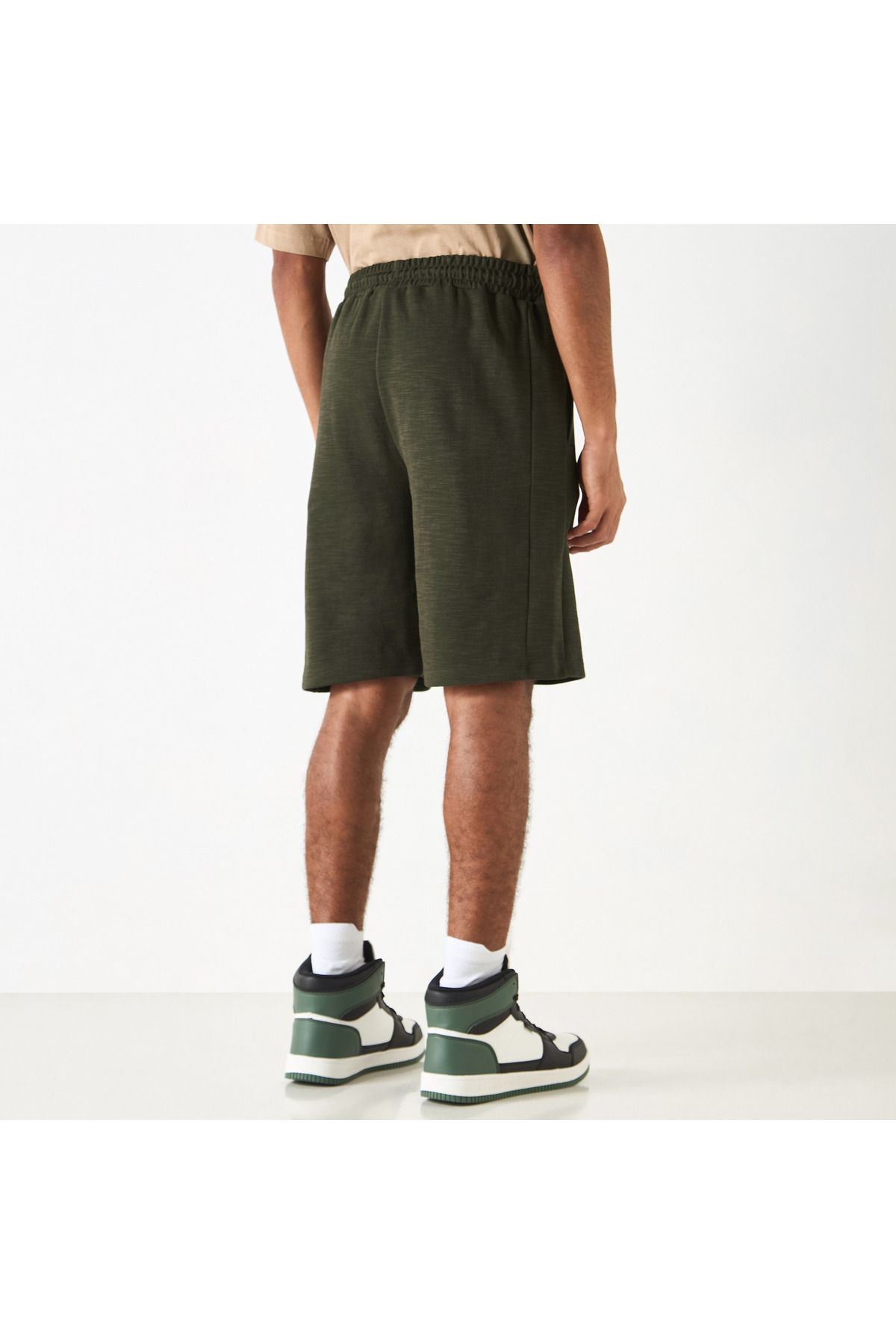 Kappa-Textured Shorts with Drawstring Closure and Pockets 3