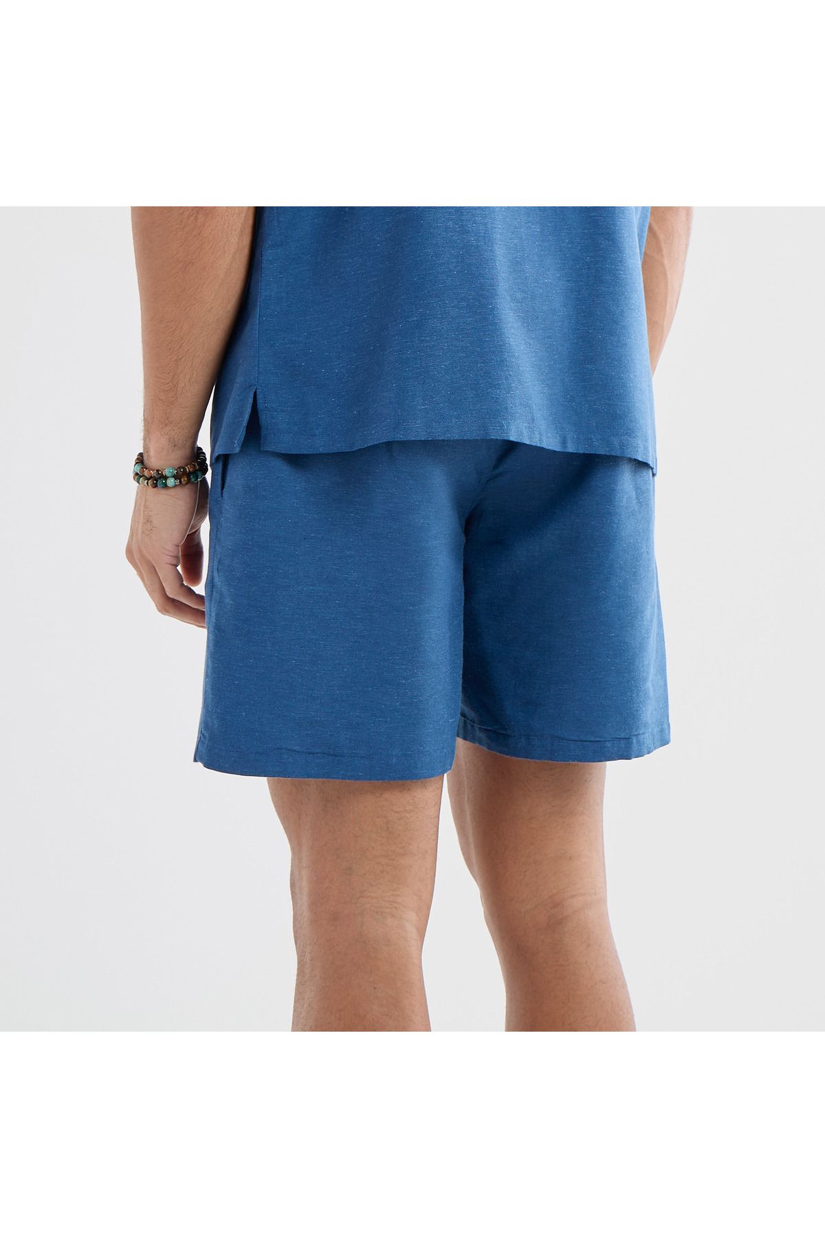 FAV-Flexi Waist Short with Drawstring and Pockets 3