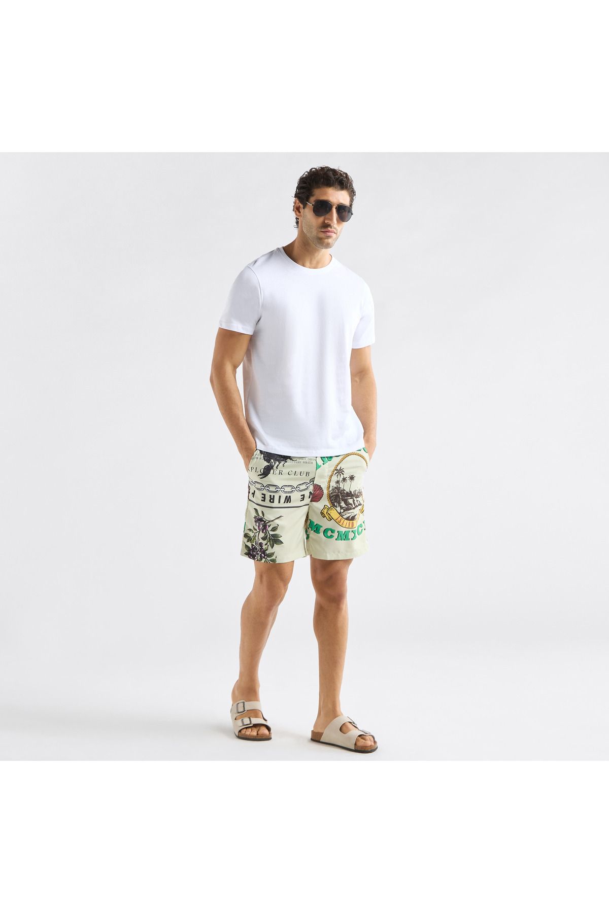 FAV-Palm Tree Print Shorts with Drawstring Closure and Pockets 2