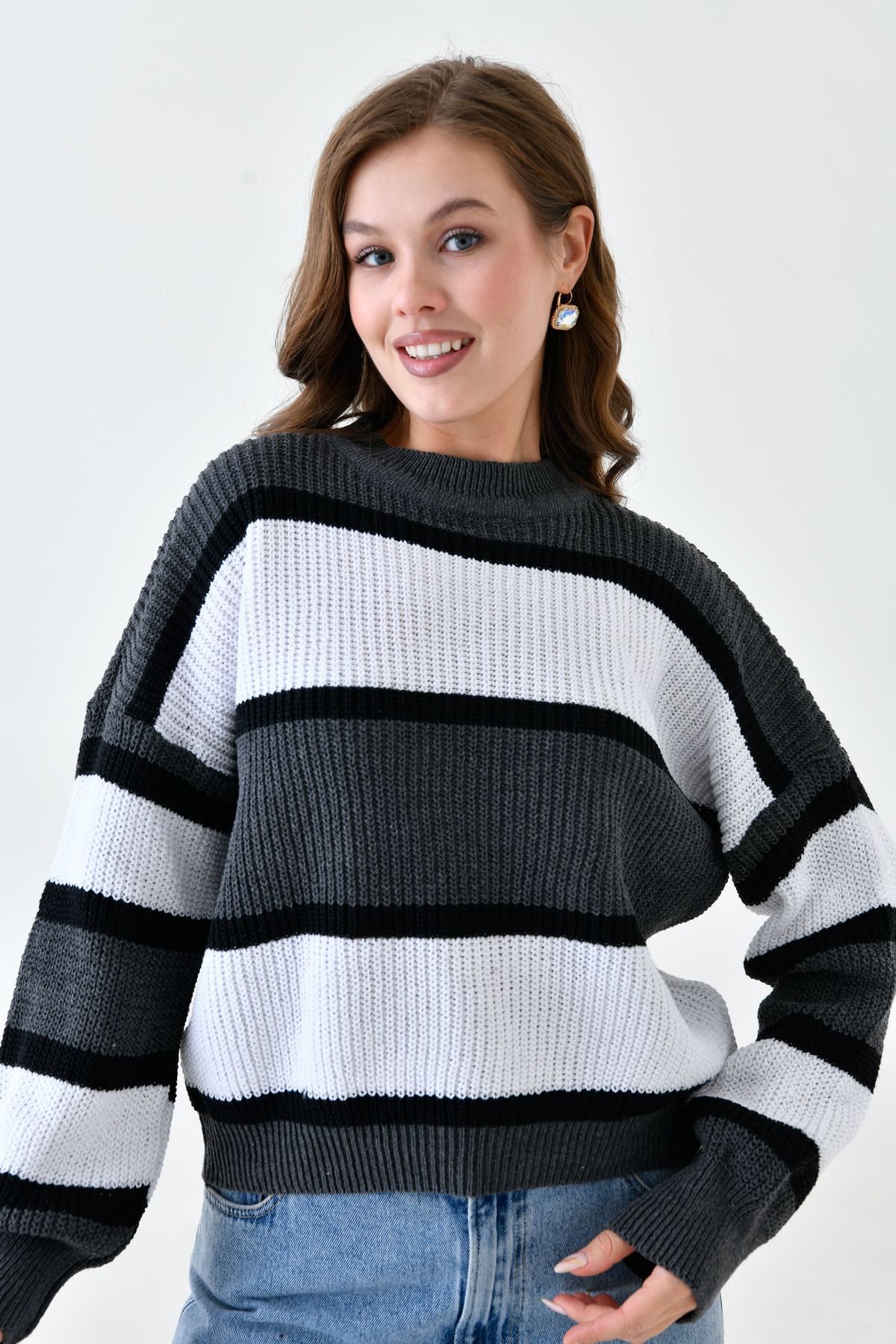 bayansepeti-Gray Striped Oversize Knitwear Sweater - Crew Neck, Long Sleeve 6500 7