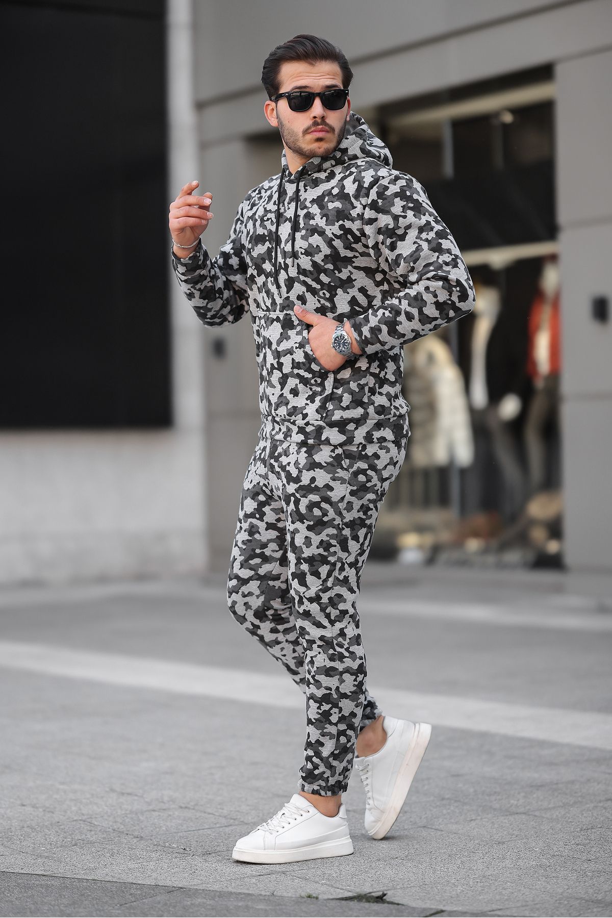 ruNadeS-Men's Raised Comfortable Fit Elastic Leg Kangaroo Pocket Tracksuit Set - Casual 1